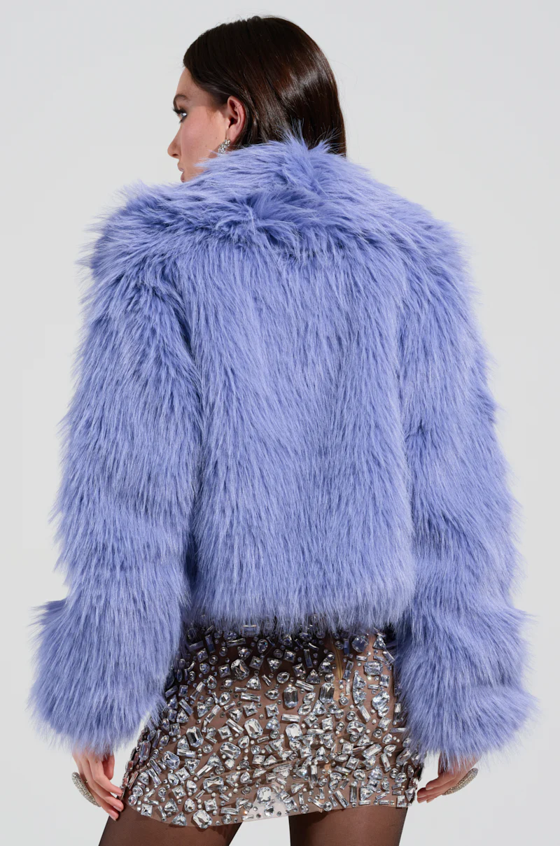 I SEE LONDON FAUX FUR JACKET - Image 4