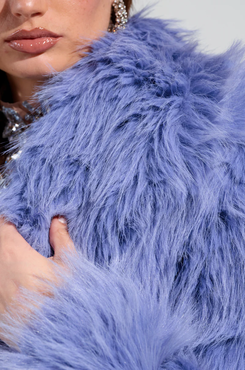 I SEE LONDON FAUX FUR JACKET - Image 6