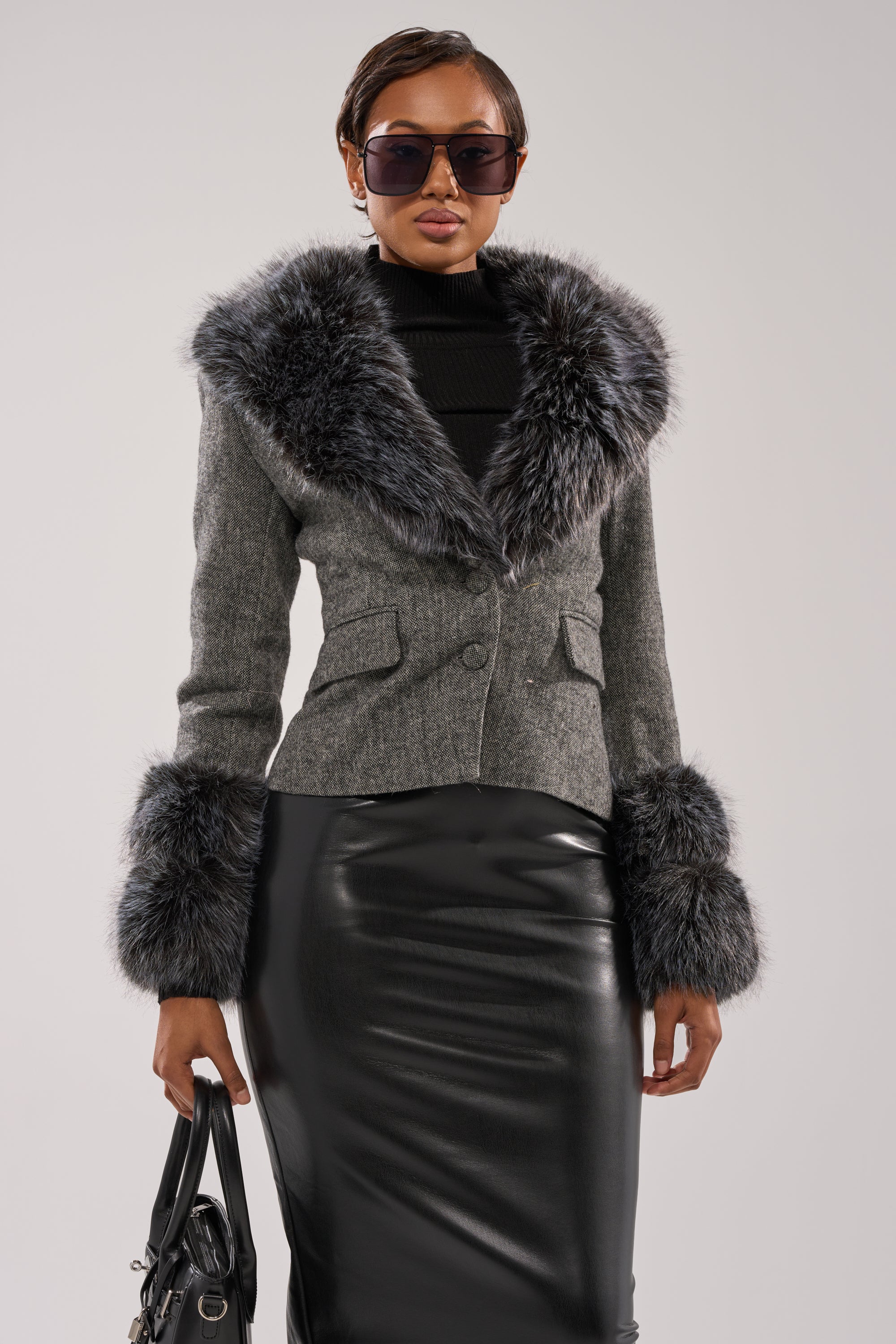 I SEE LONDON FUR TRIM BLAZER - Image 3