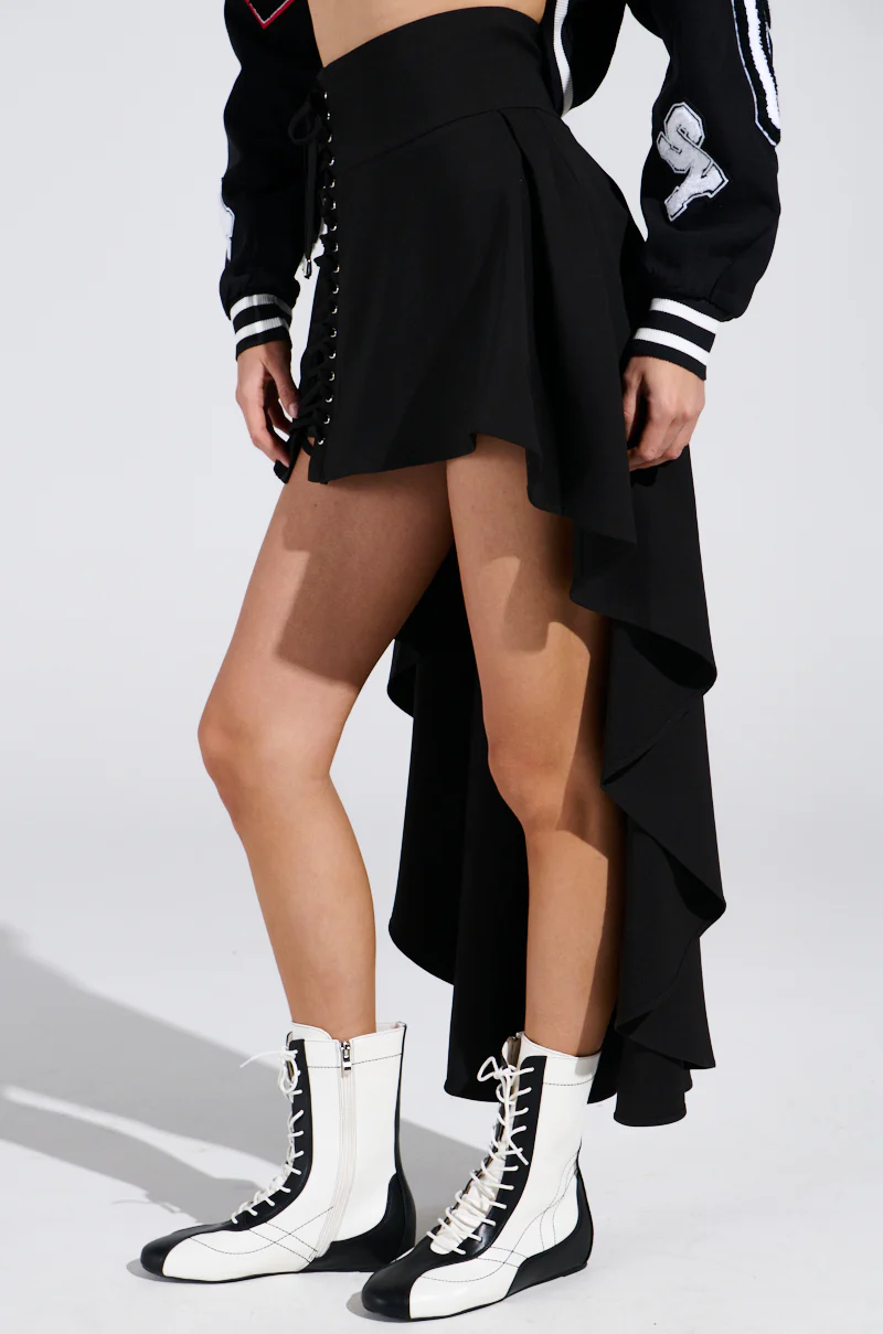 USED TO LOVE YOU SIDE LACE SKIRT IN BLACK - Image 3