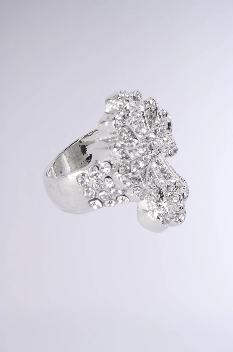 ICE ME OUT CROSS RING - Image 4