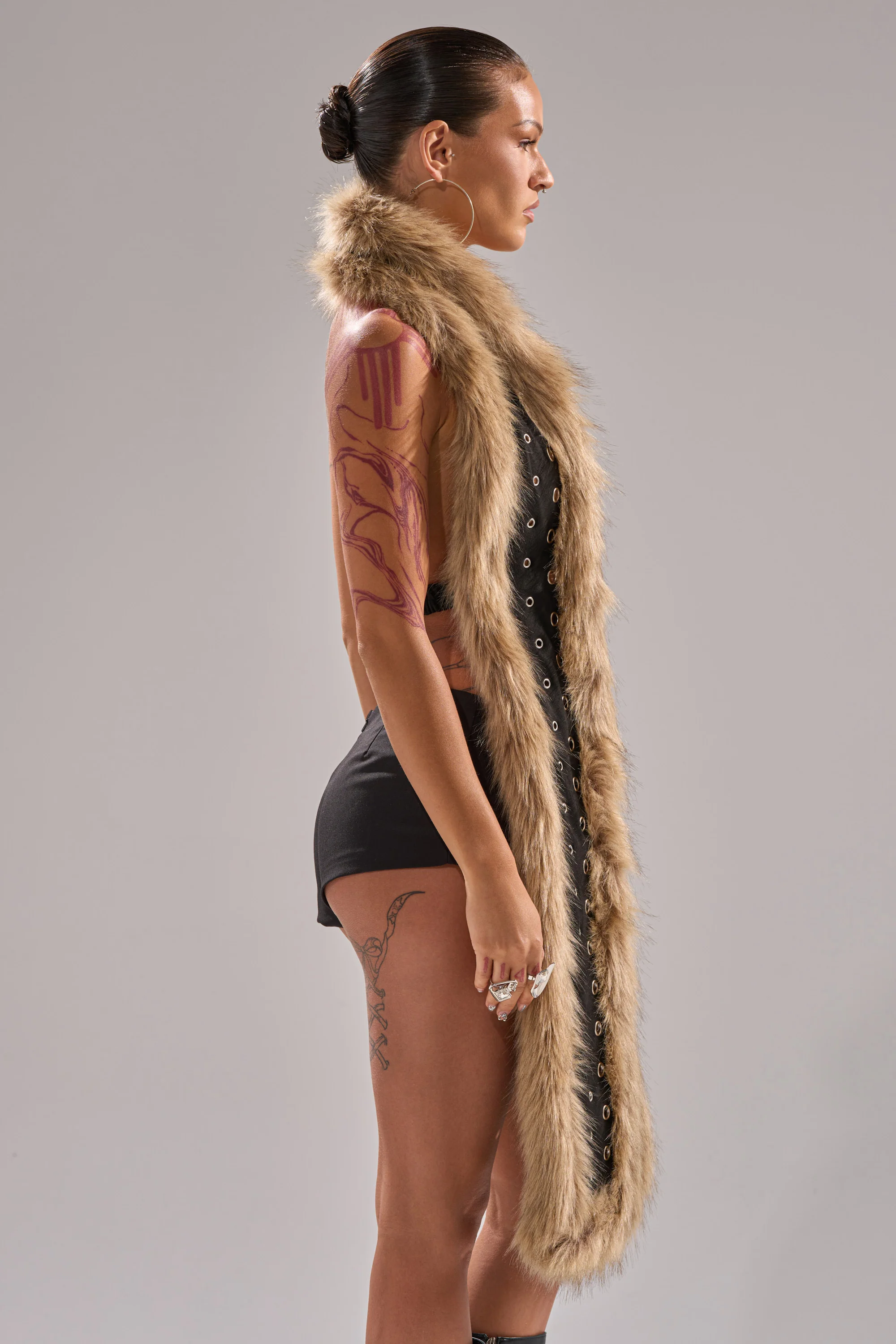 ICY HOT FUR BRALETTE - Image 4