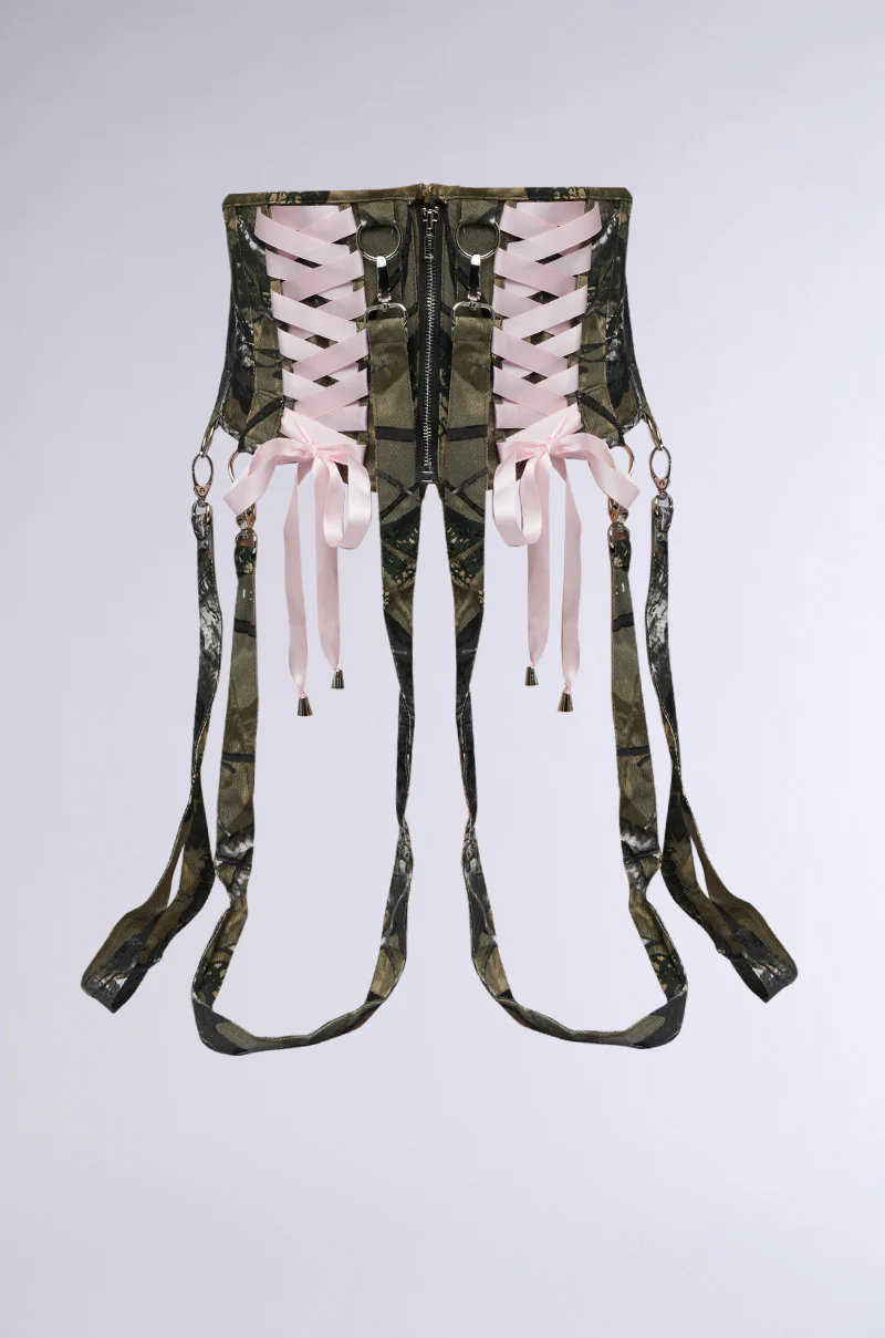 IM LITERALLY OUTSIDE LACEUP BELT - Image 4