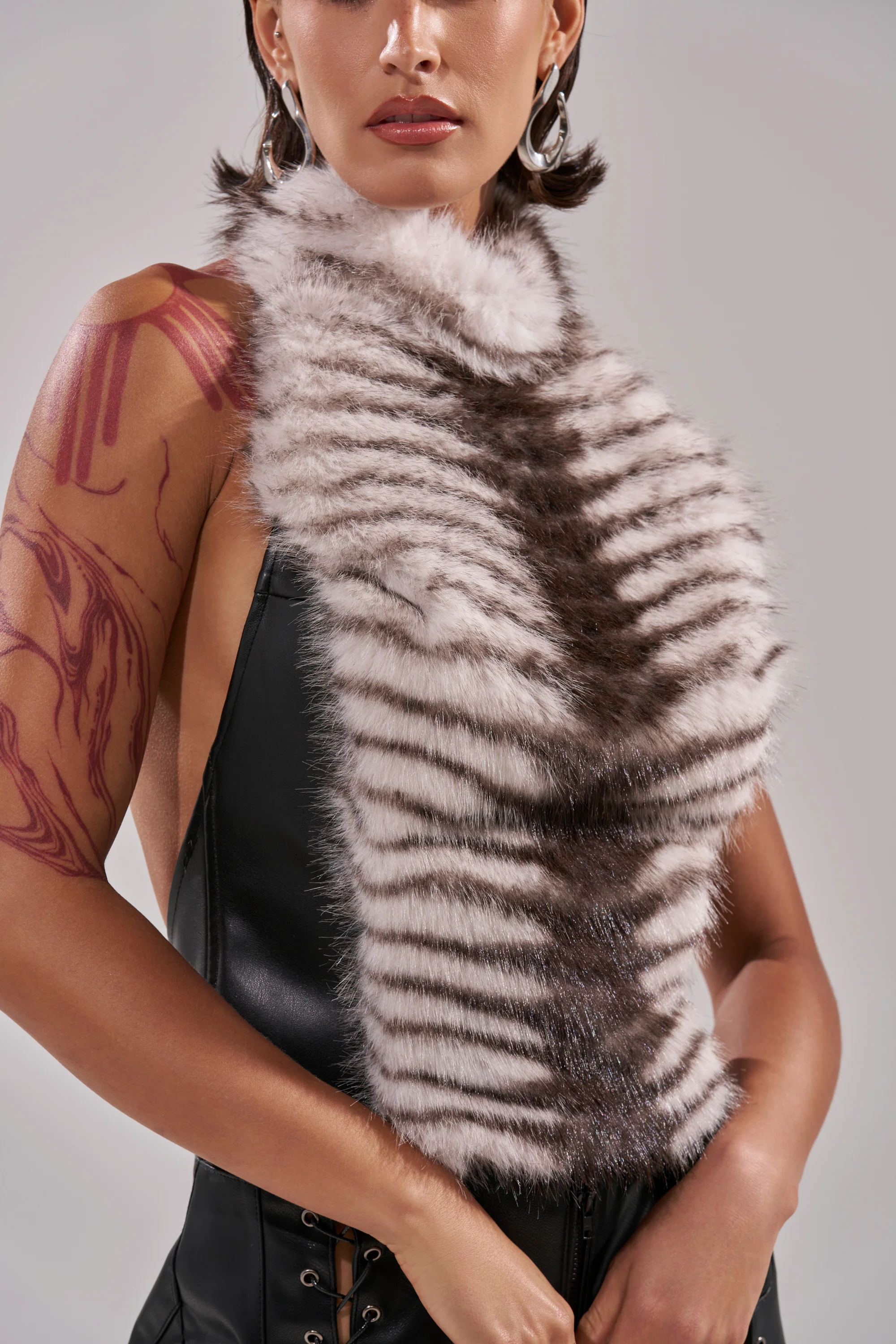 I'M MY OWN SPIRIT ANIMAL MOCK NECK FUR TOP - Image 8