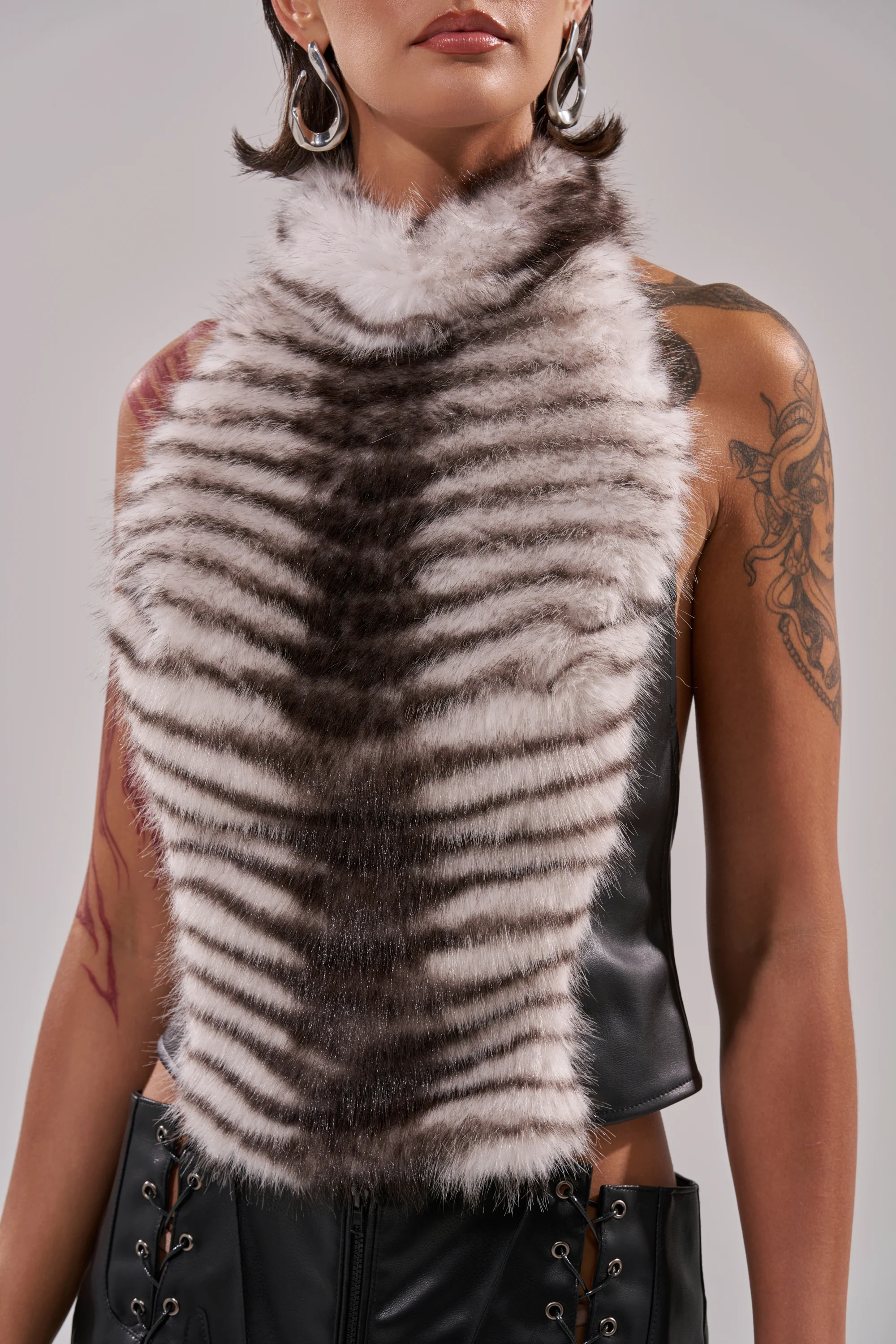 I'M MY OWN SPIRIT ANIMAL MOCK NECK FUR TOP - Image 9