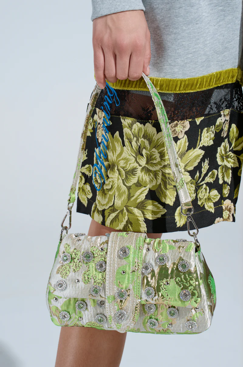 IM OUT HERE BLING PURSE - Image 6