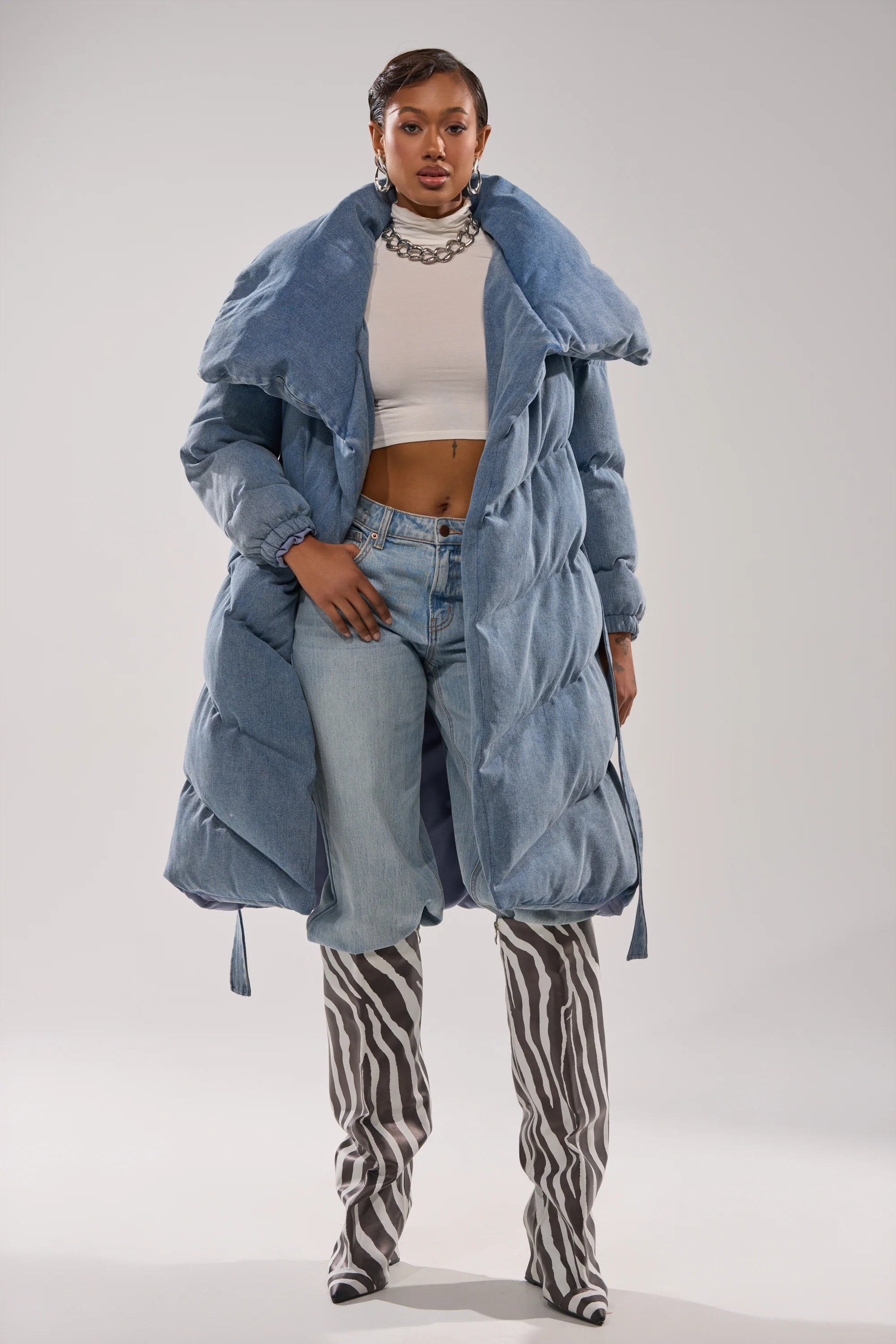 I'M OUTSIDE DENIM PUFFER - Image 8