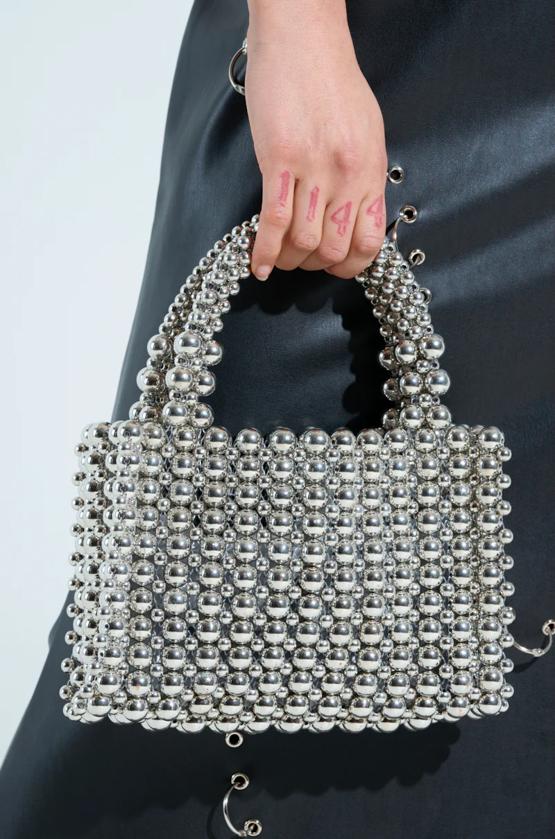 IM SO IT GIRL BEADED PURSE - Image 3