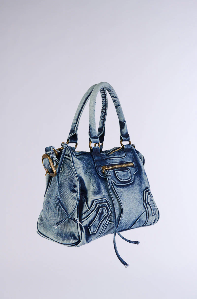 IM THAT GIRL DISTRESSED PURSE - Image 7