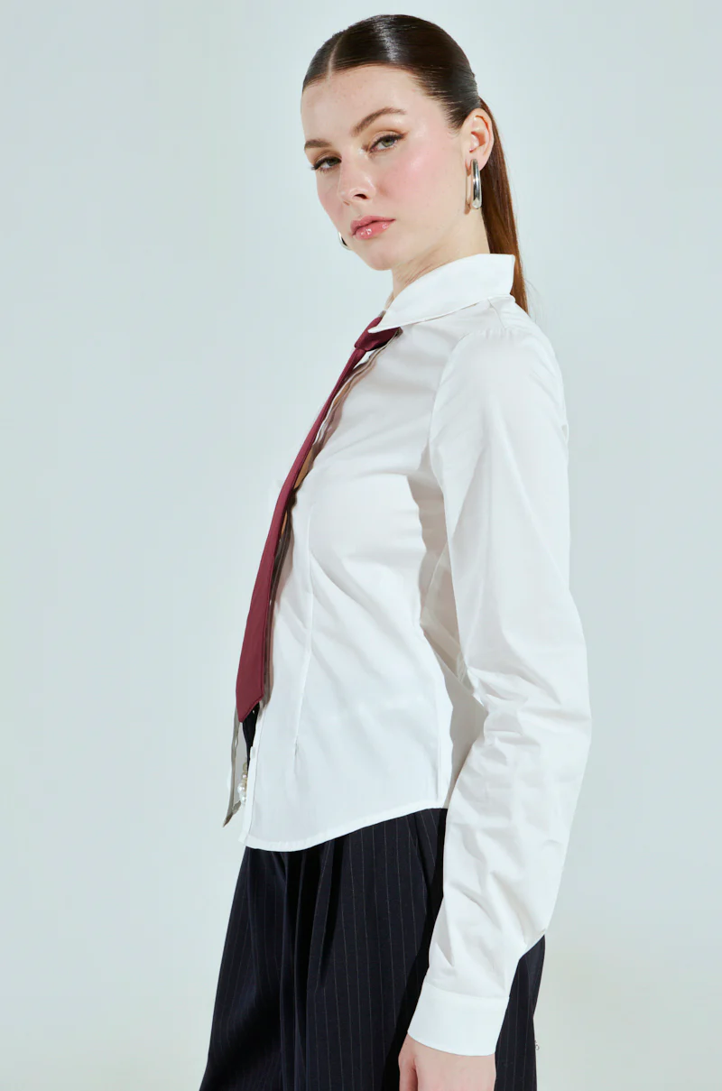 I'M THE BOSS BUTTON DOWN - Image 4