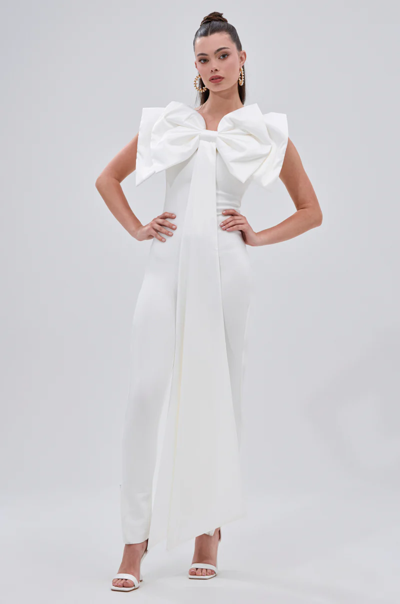 I'M THE GIFT VELVET JUMPSUIT WITH A BOW - Image 5