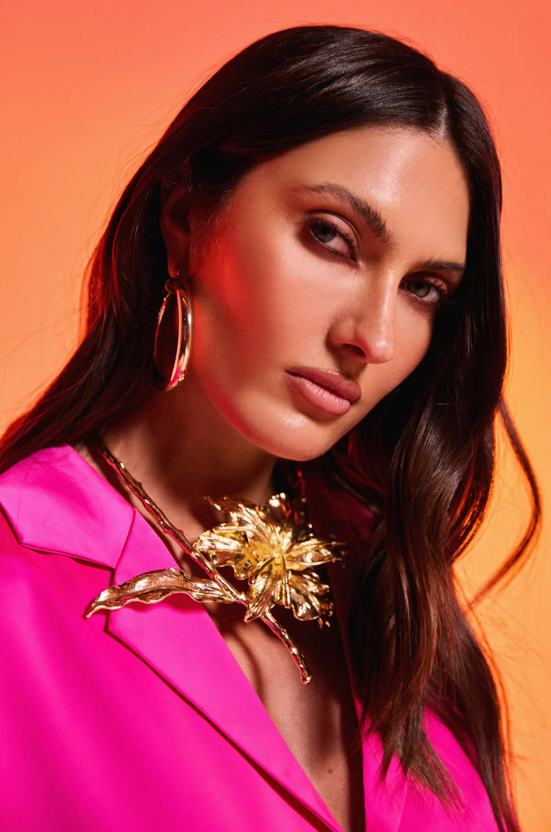 IM THE ONE FLOWER NECKLACE - Image 3