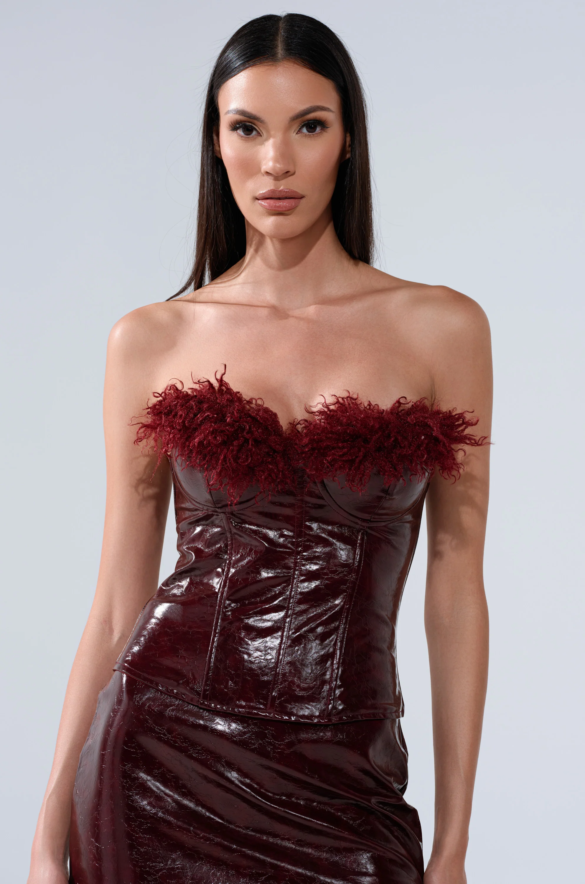 IM YOUR WEAKNESS FAUX LEATHER CORSET WITH FUR - Image 2