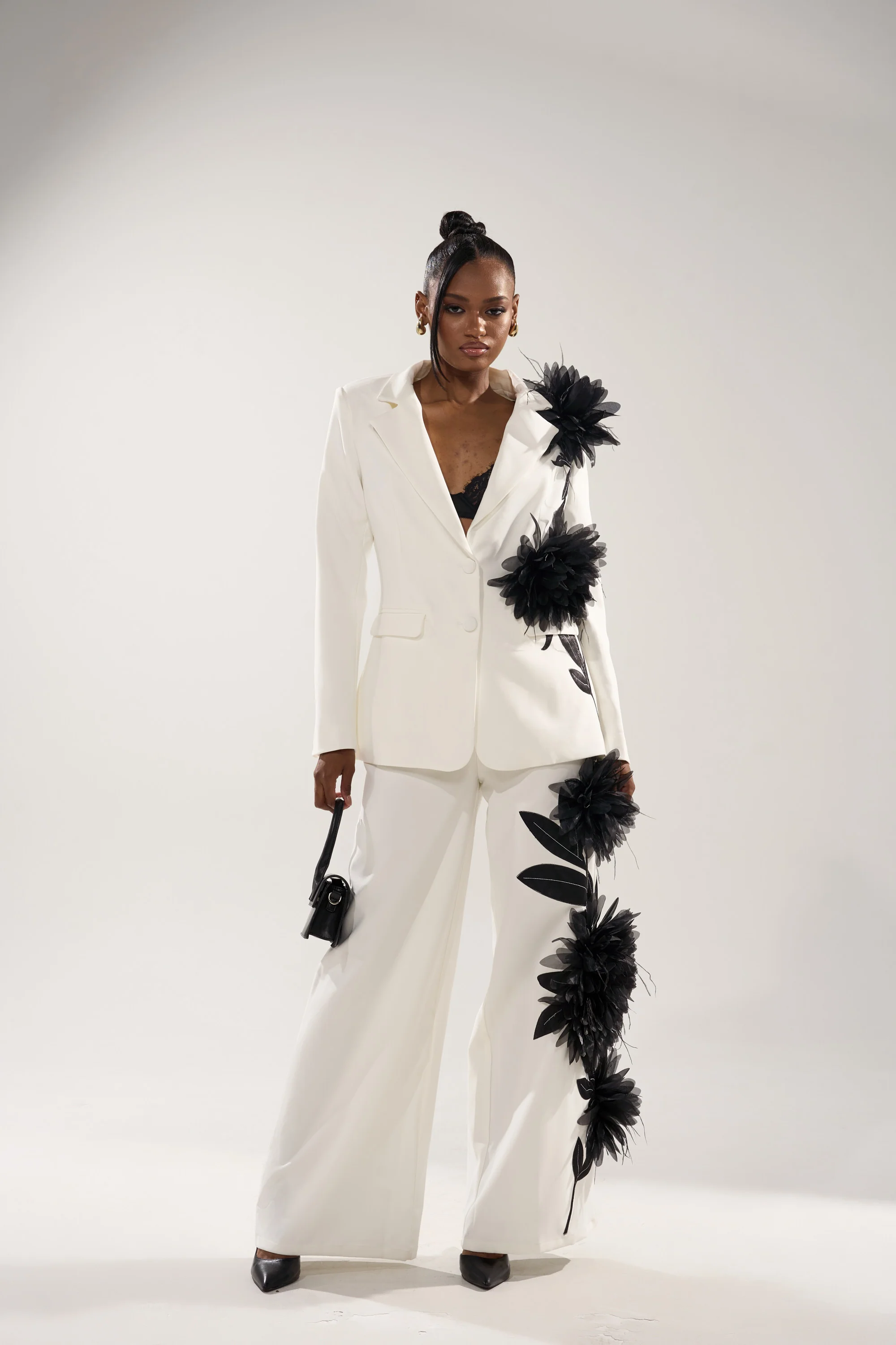 IN FULL BLOOM APPLIQUE TROUSER - Image 6
