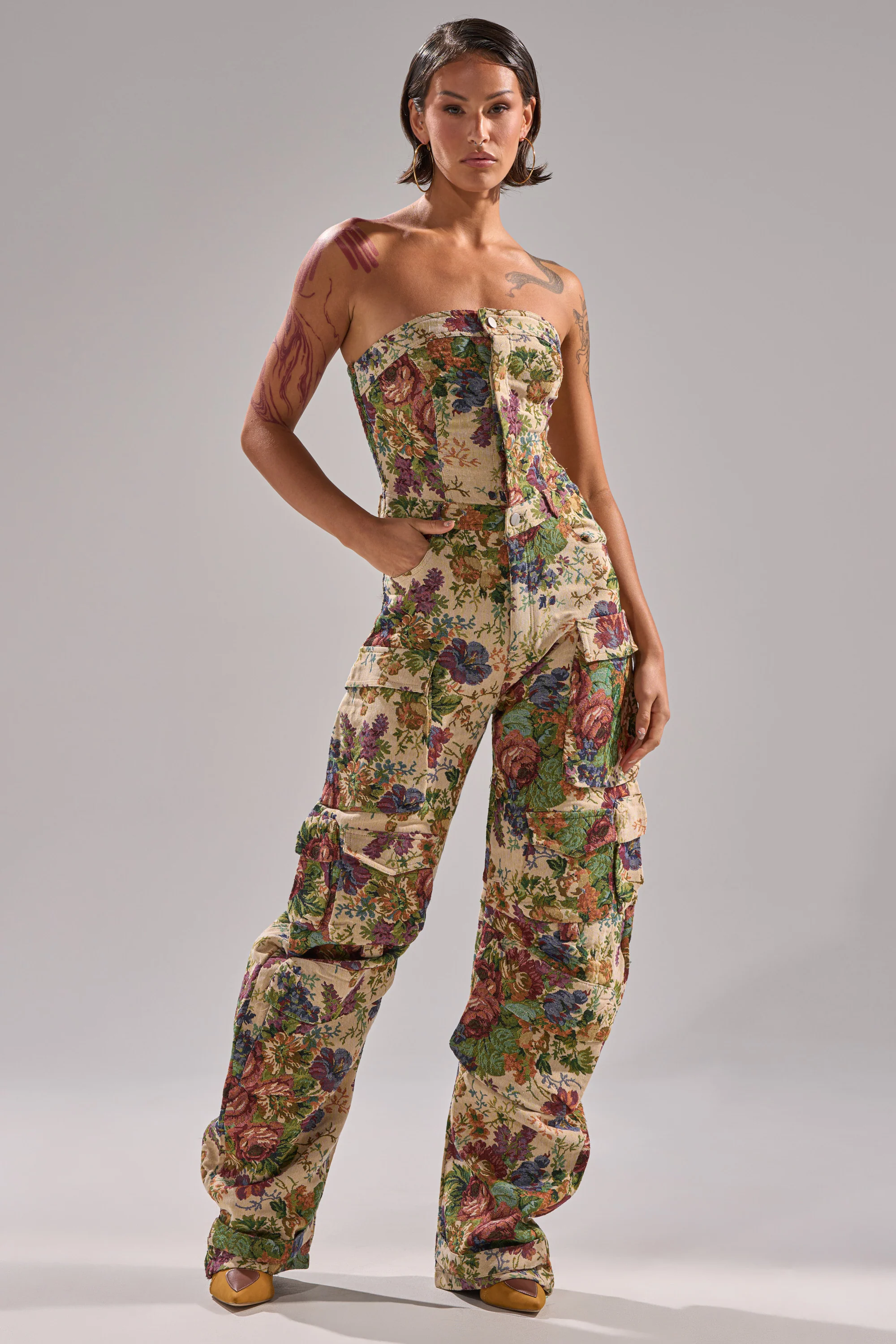 IN HER ELEMENT FLORAL WOVEN JUMPSUIT - Image 2