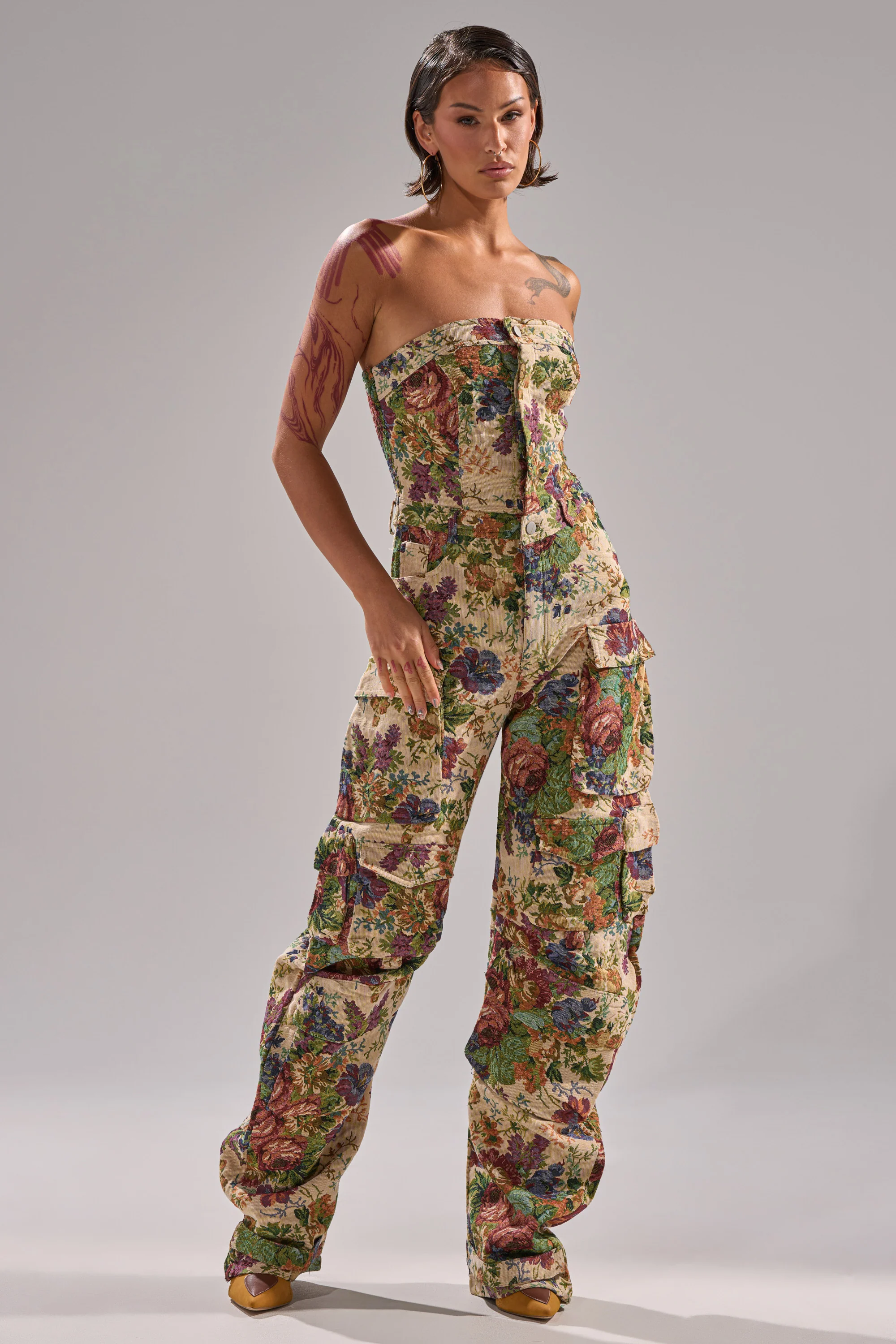 IN HER ELEMENT FLORAL WOVEN JUMPSUIT - Image 4