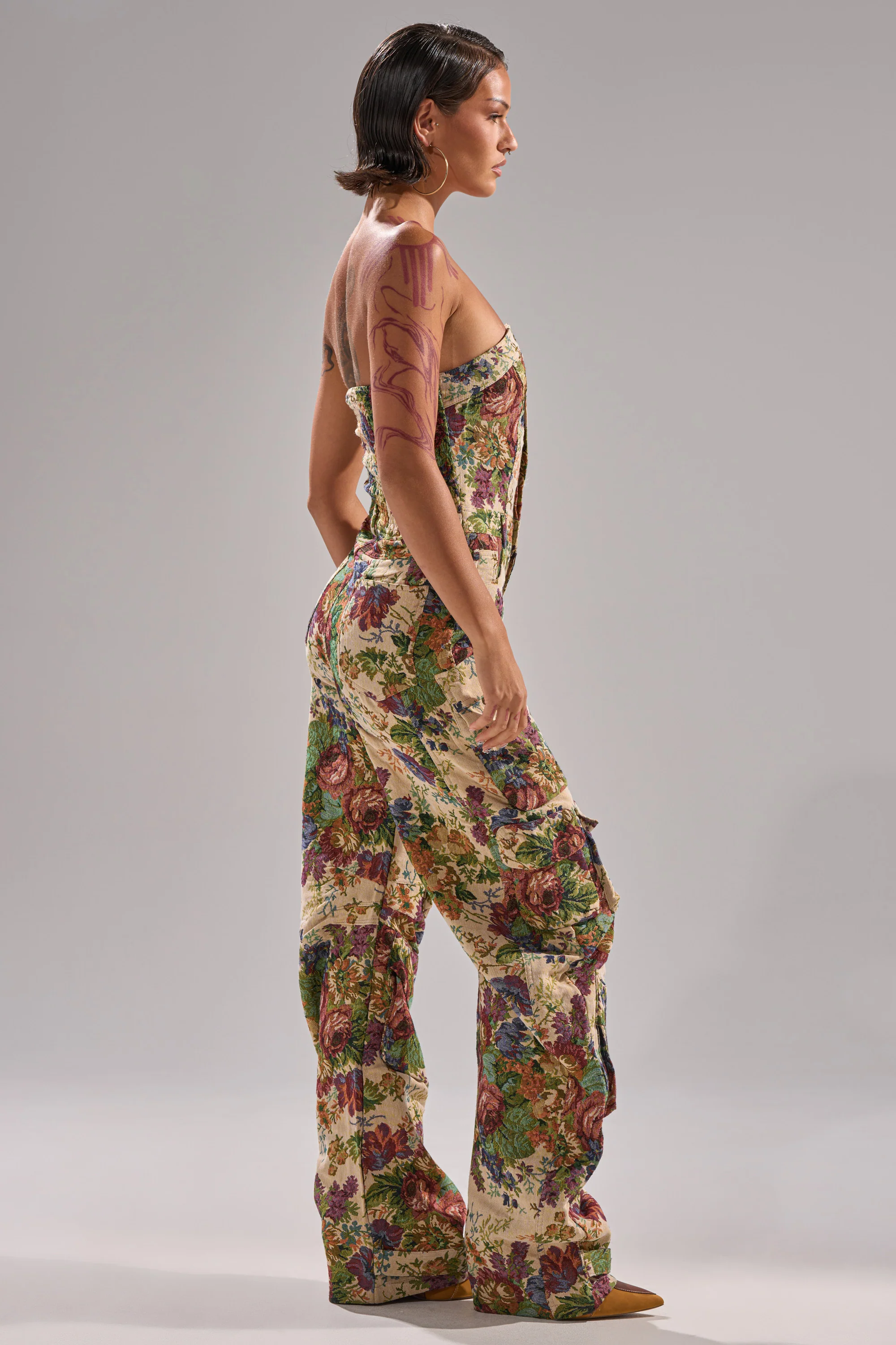 IN HER ELEMENT FLORAL WOVEN JUMPSUIT - Image 5
