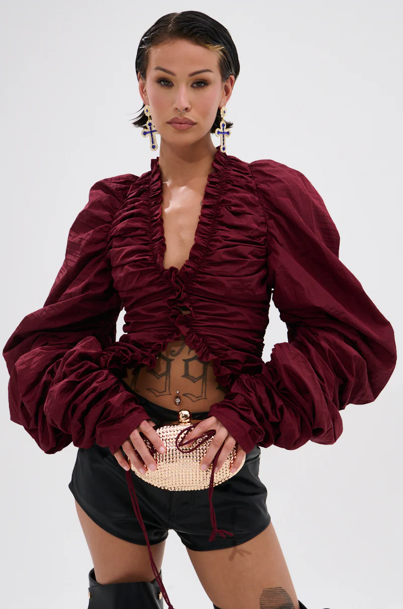 IN IT TO WIN IT RUCHED BLOUSE IN BURGUNDY - Image 3