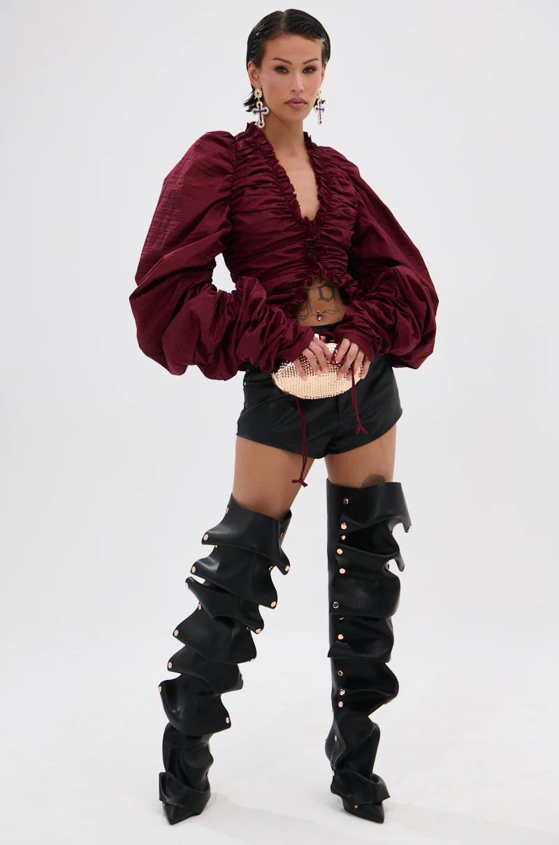 IN IT TO WIN IT RUCHED BLOUSE IN BURGUNDY - Image 8