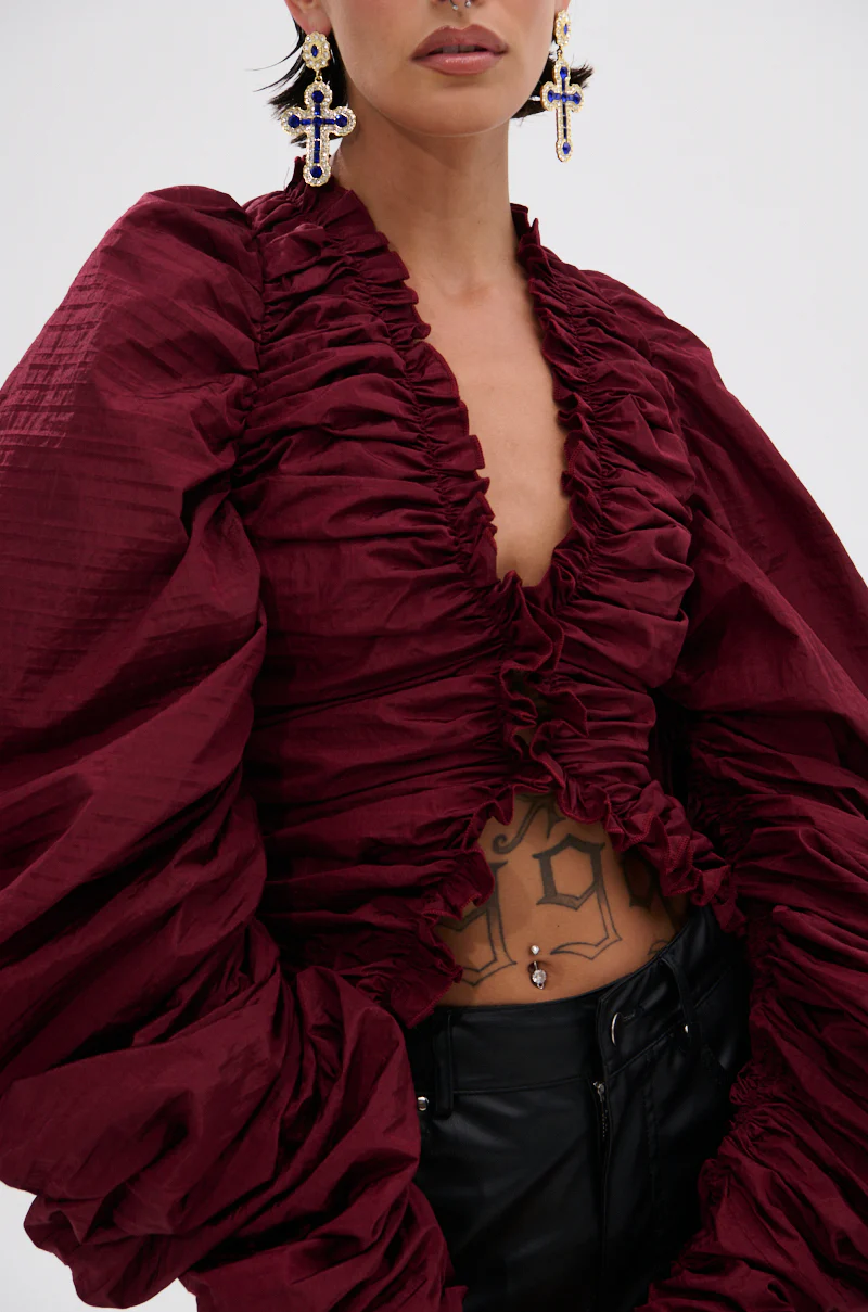 IN IT TO WIN IT RUCHED BLOUSE IN BURGUNDY - Image 9