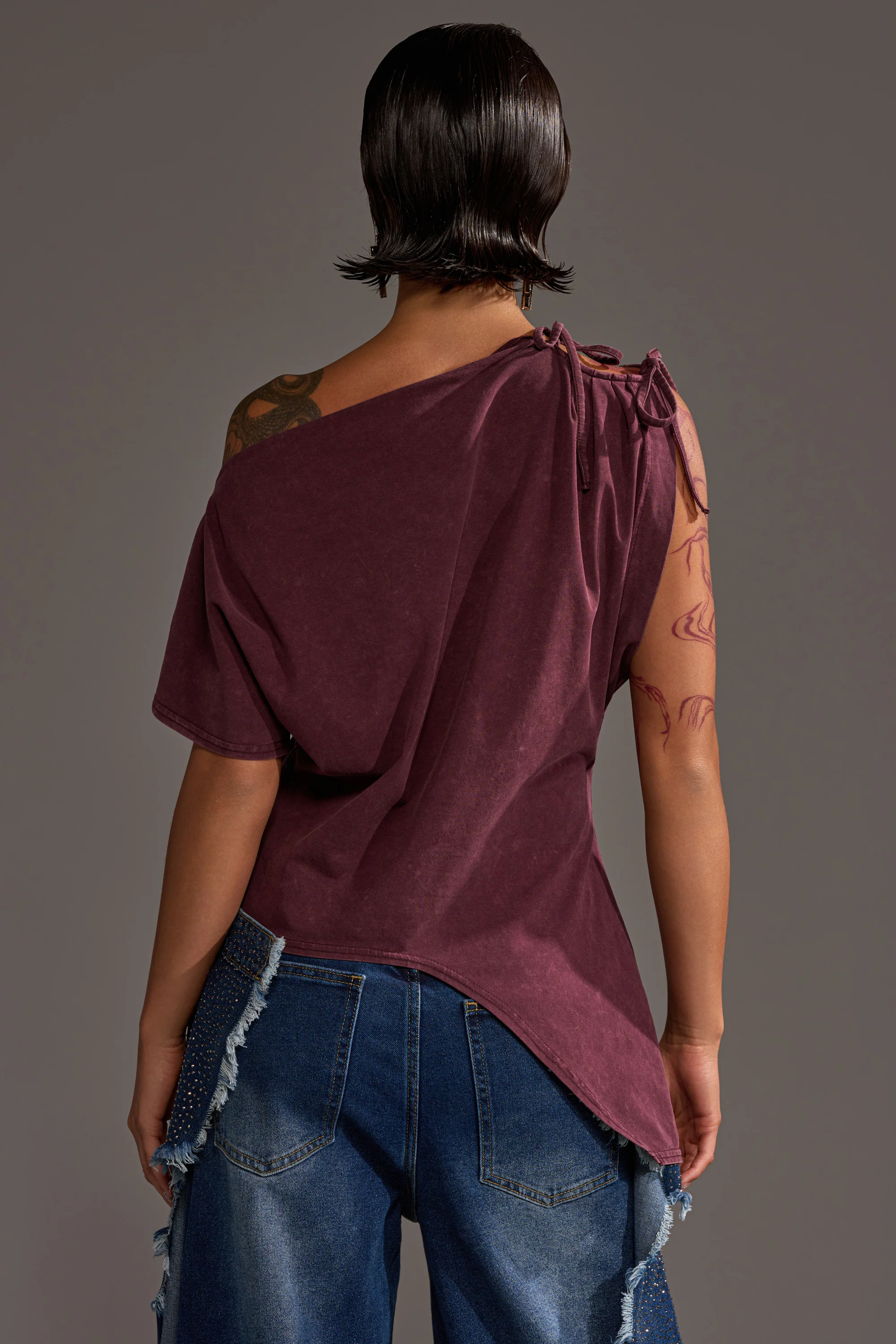 IN MY ERA OFF-THE-SHOULDER TEE - Image 6