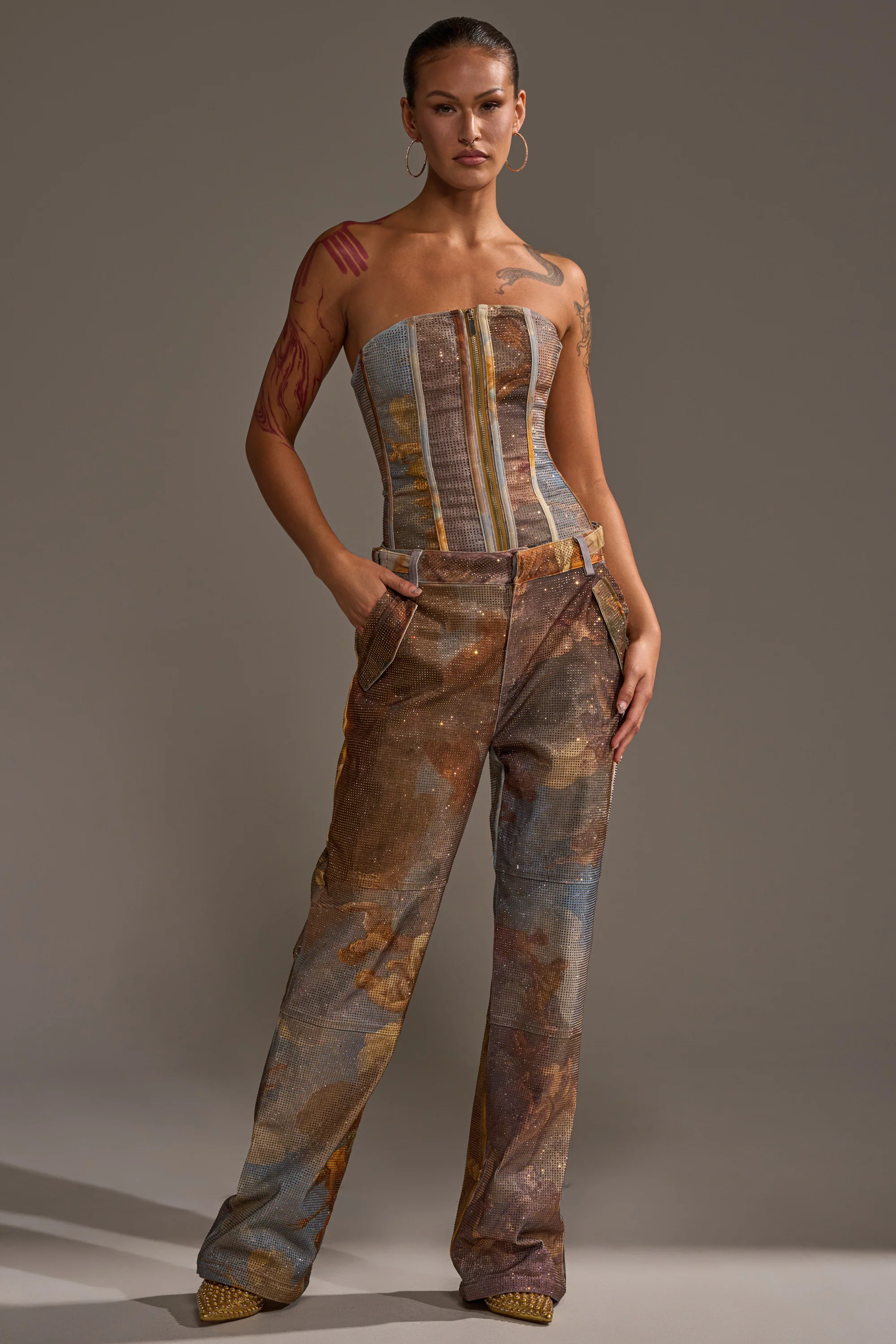 IN THE FUTURE CORSET - Image 8