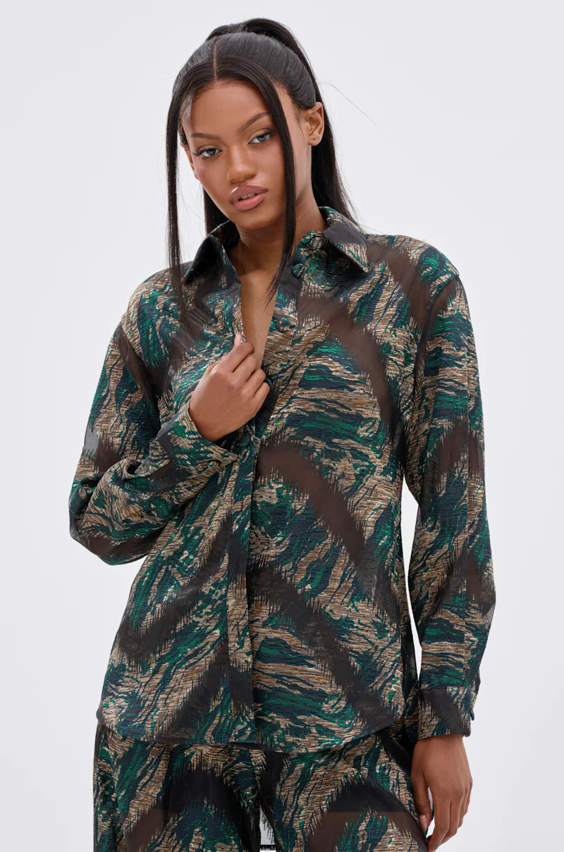 IN TOO DEEP BUTTON DOWN TOP - Image 3