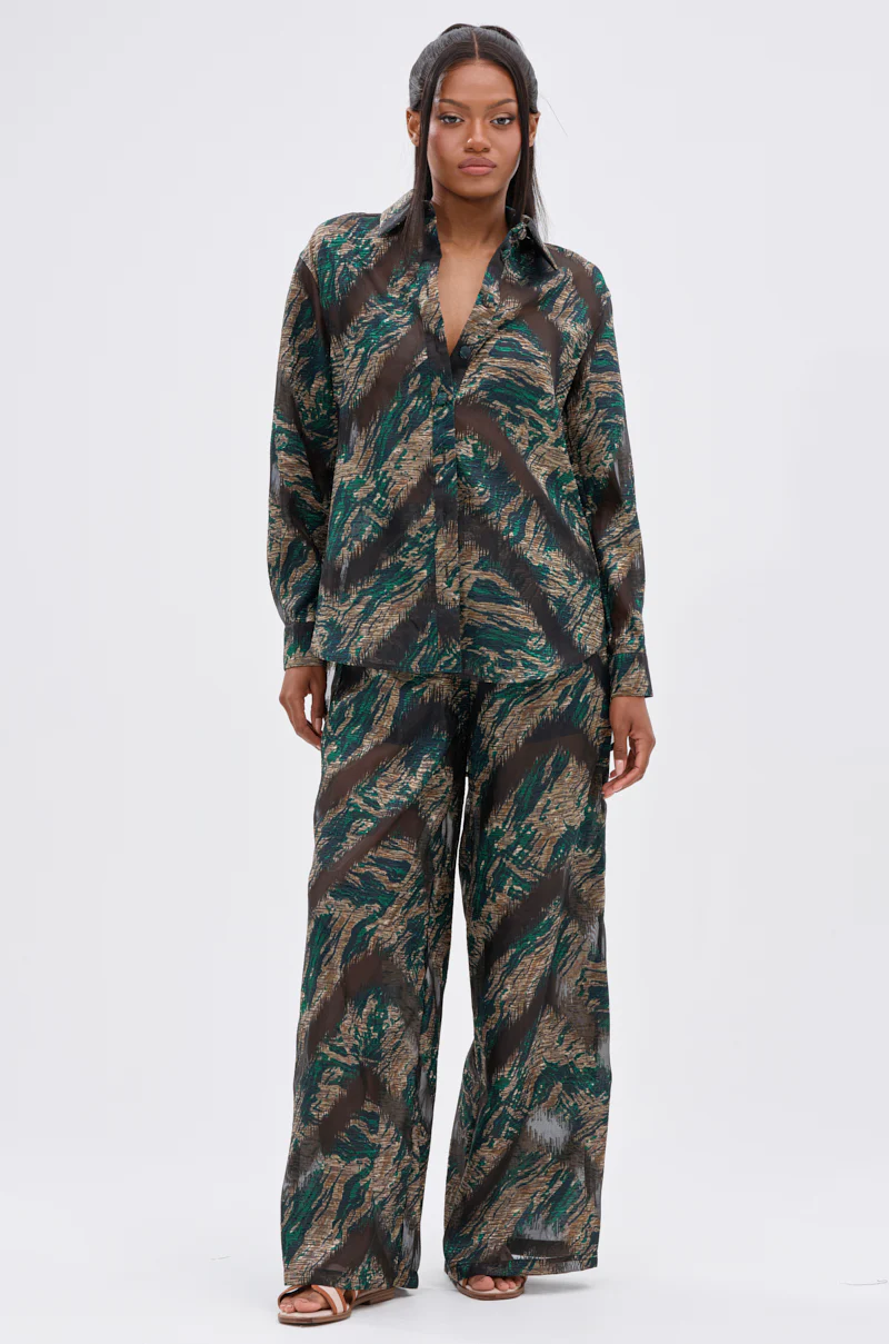 IN TOO DEEP BUTTON DOWN TOP - Image 7