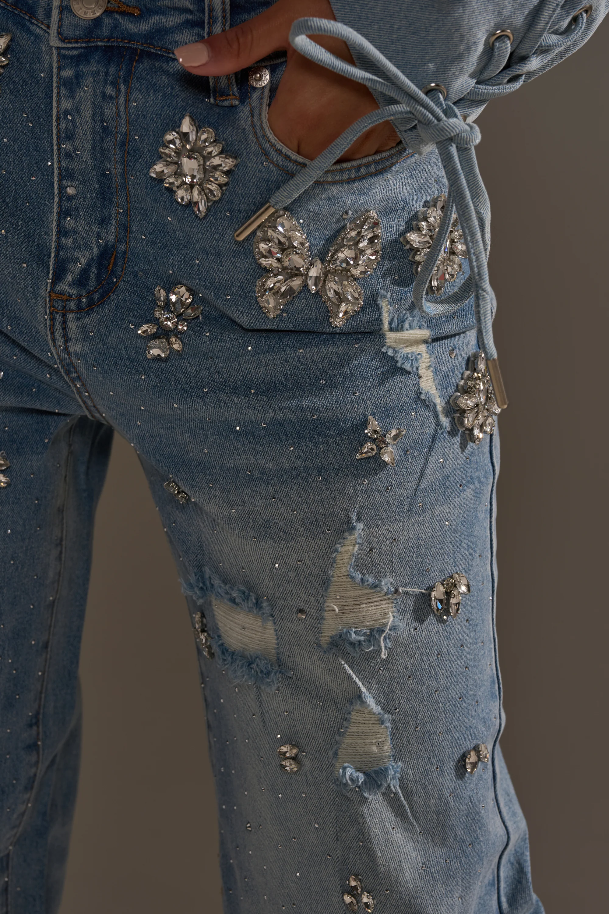 IN YOUR DREAMS RHINESTONE DENIM JEANS - Image 7
