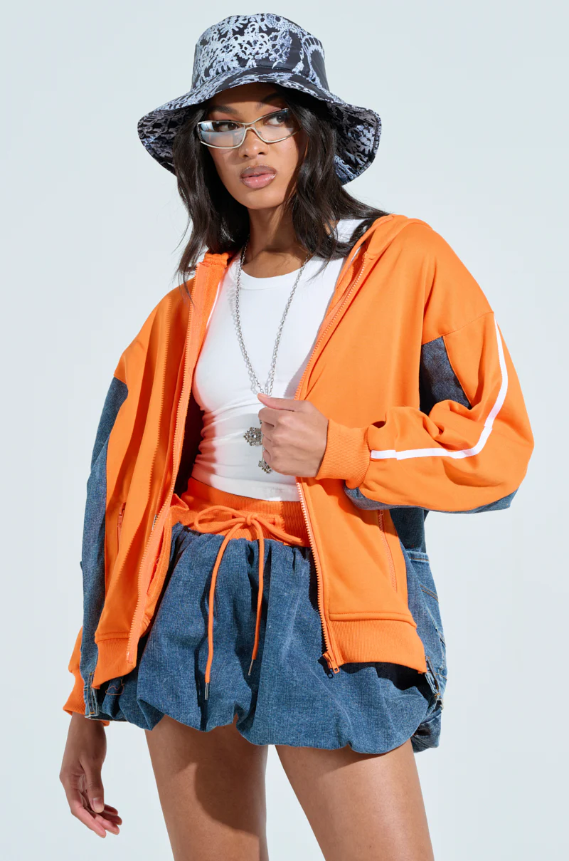 IN YOUR FACE ZIP UP SWEATSHIRT - Image 3
