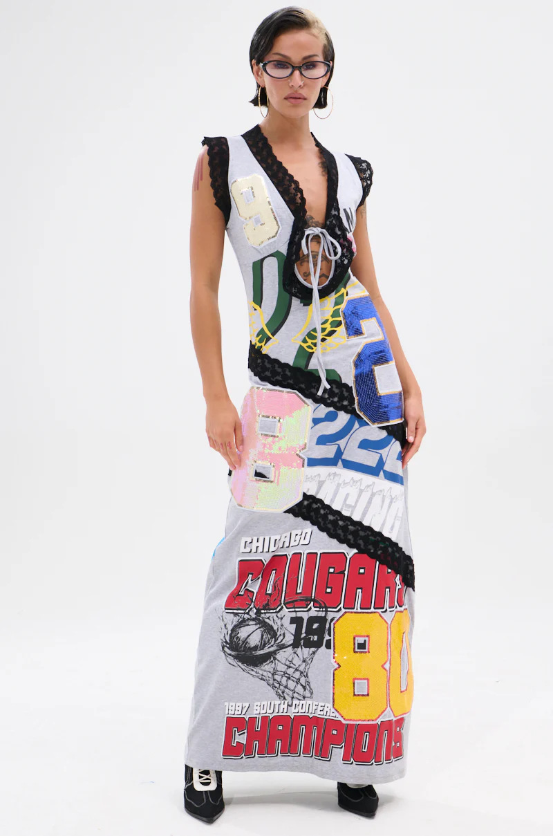 INSTA SAW IT FIRST GRAPHIC MAXI DRESS