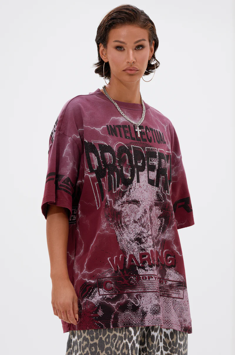 FIRST ROW INTELLECTUAL PROPERTY GRAPHIC TEE IN BURGUNDY - Image 2