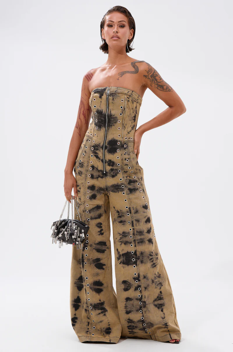 INTERNET FAMOUS PAINTED DENIM JUMPSUIT - Image 3