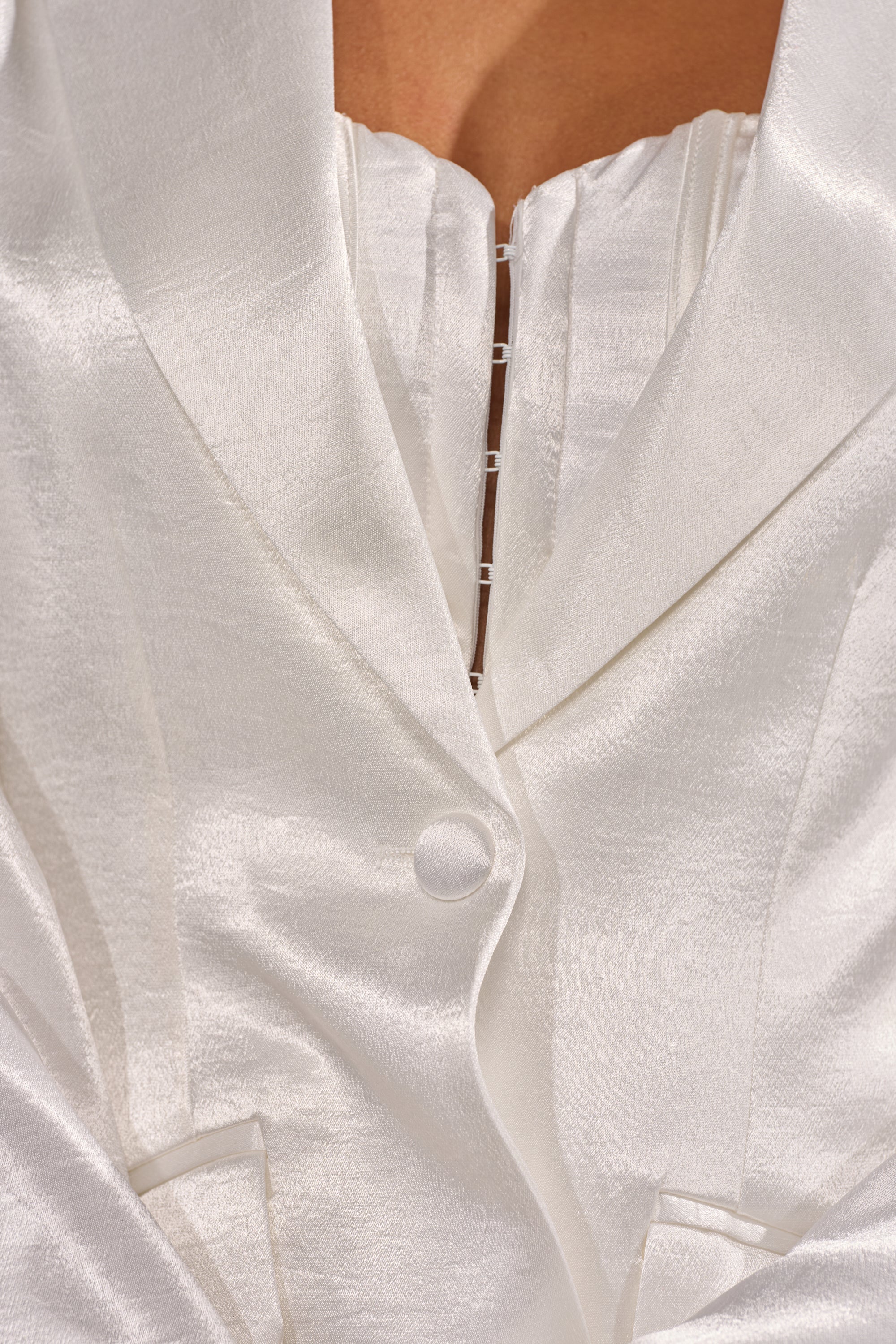IRIS SATIN BLAZER - Image 9