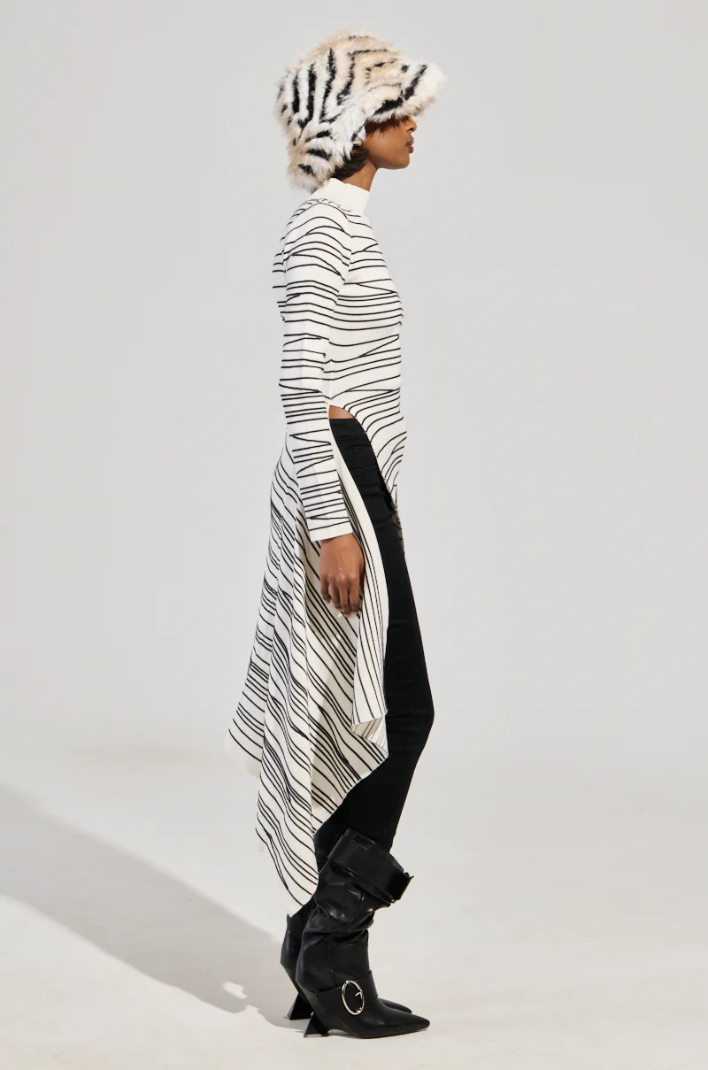 ISA HIGH LOW SEXY SLIT STRIPED SWEATER IN WHITE - Image 3