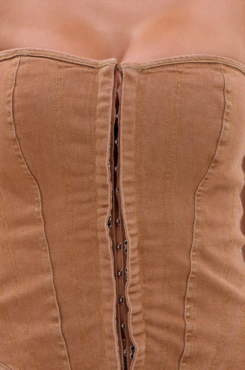 IT GETS EASIER DENIM CORSET IN MOCHA - Image 7