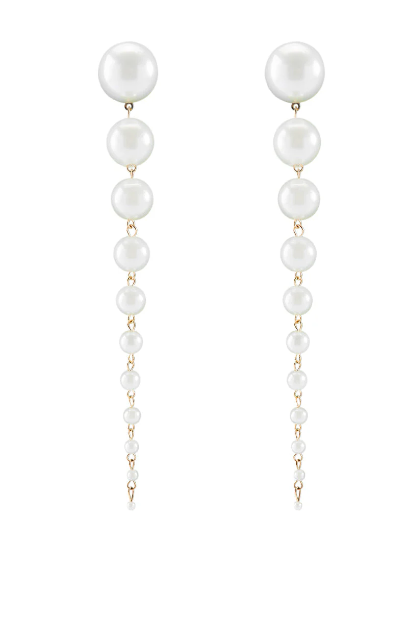 IT'S A LIFESTYLE PEARL EARRING - Image 6