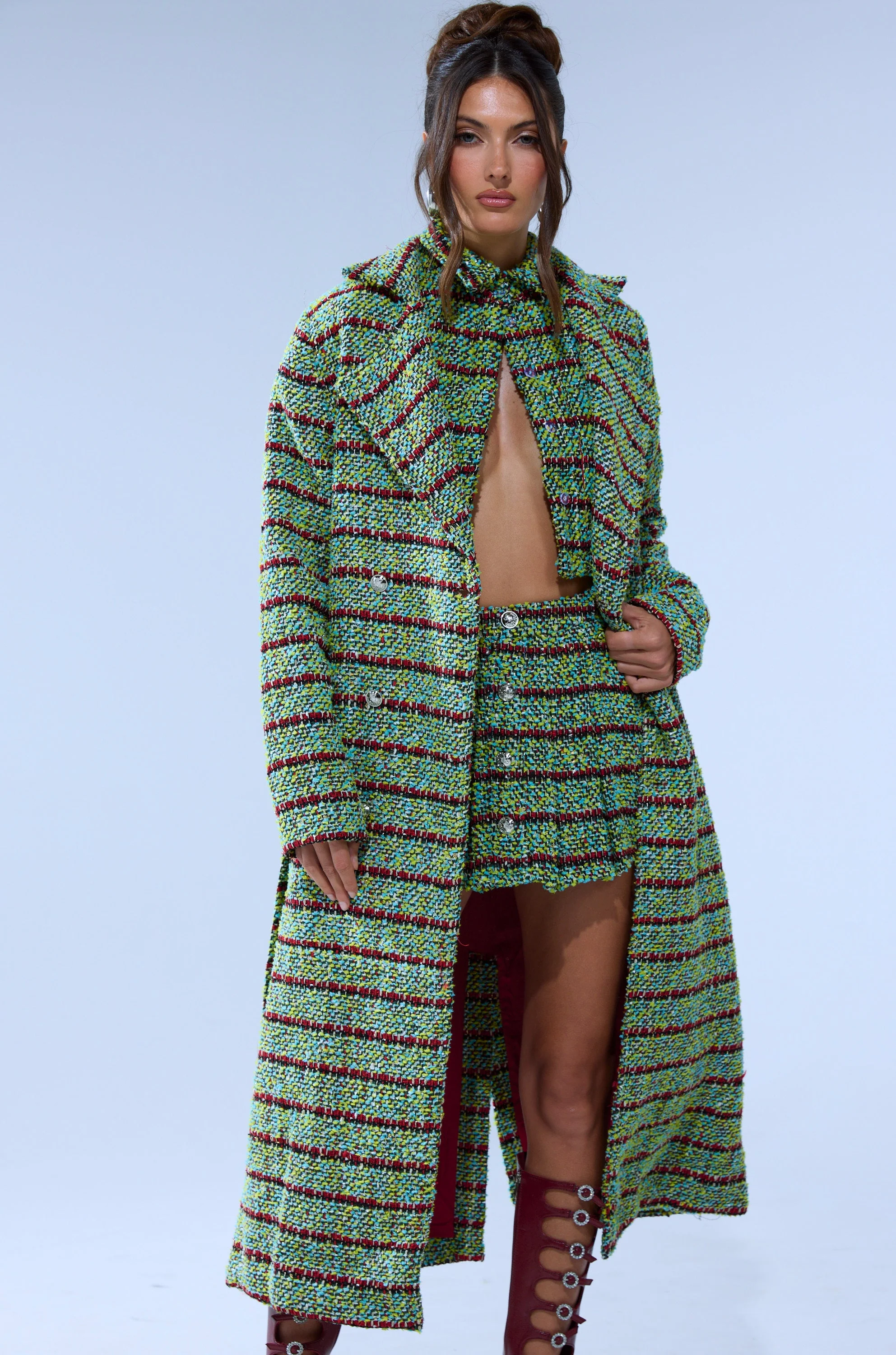 IT'S GIVING LUCK TWEED TRENCH - Image 11