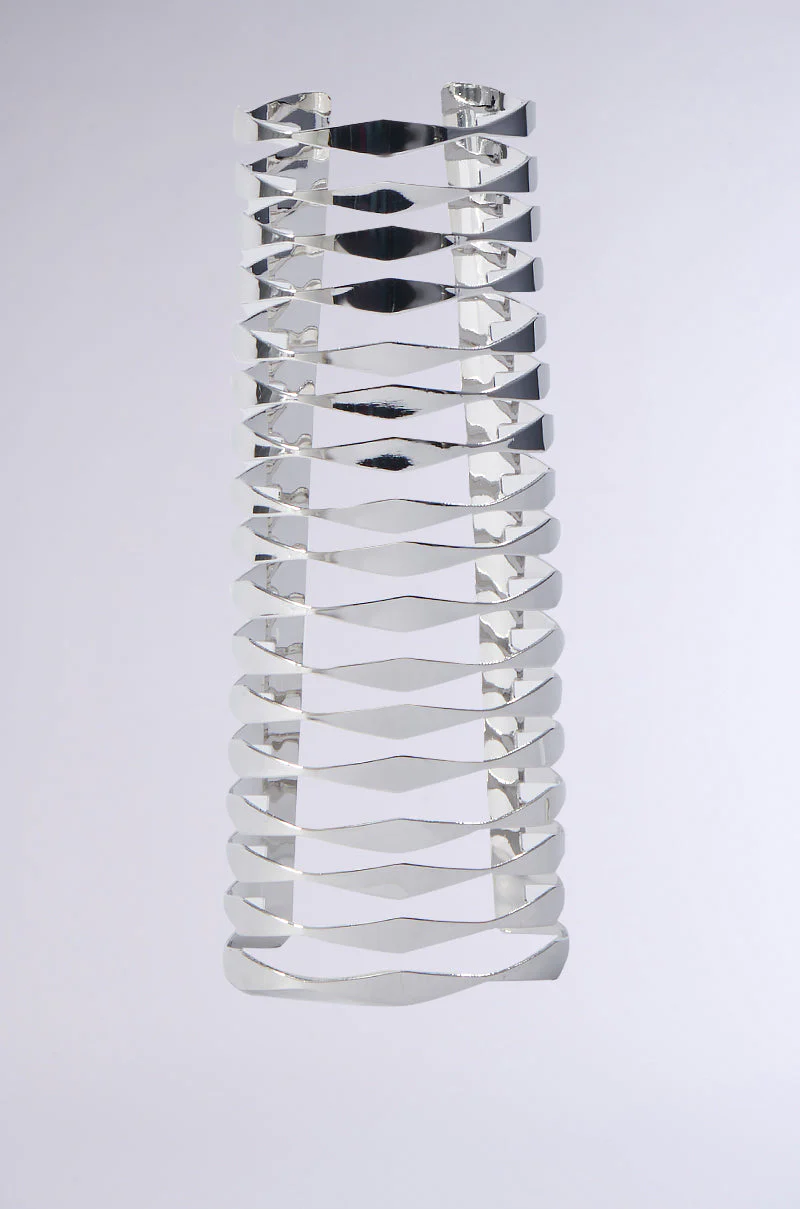 IZZY CUTOUT BRACELET CUFF - Image 2