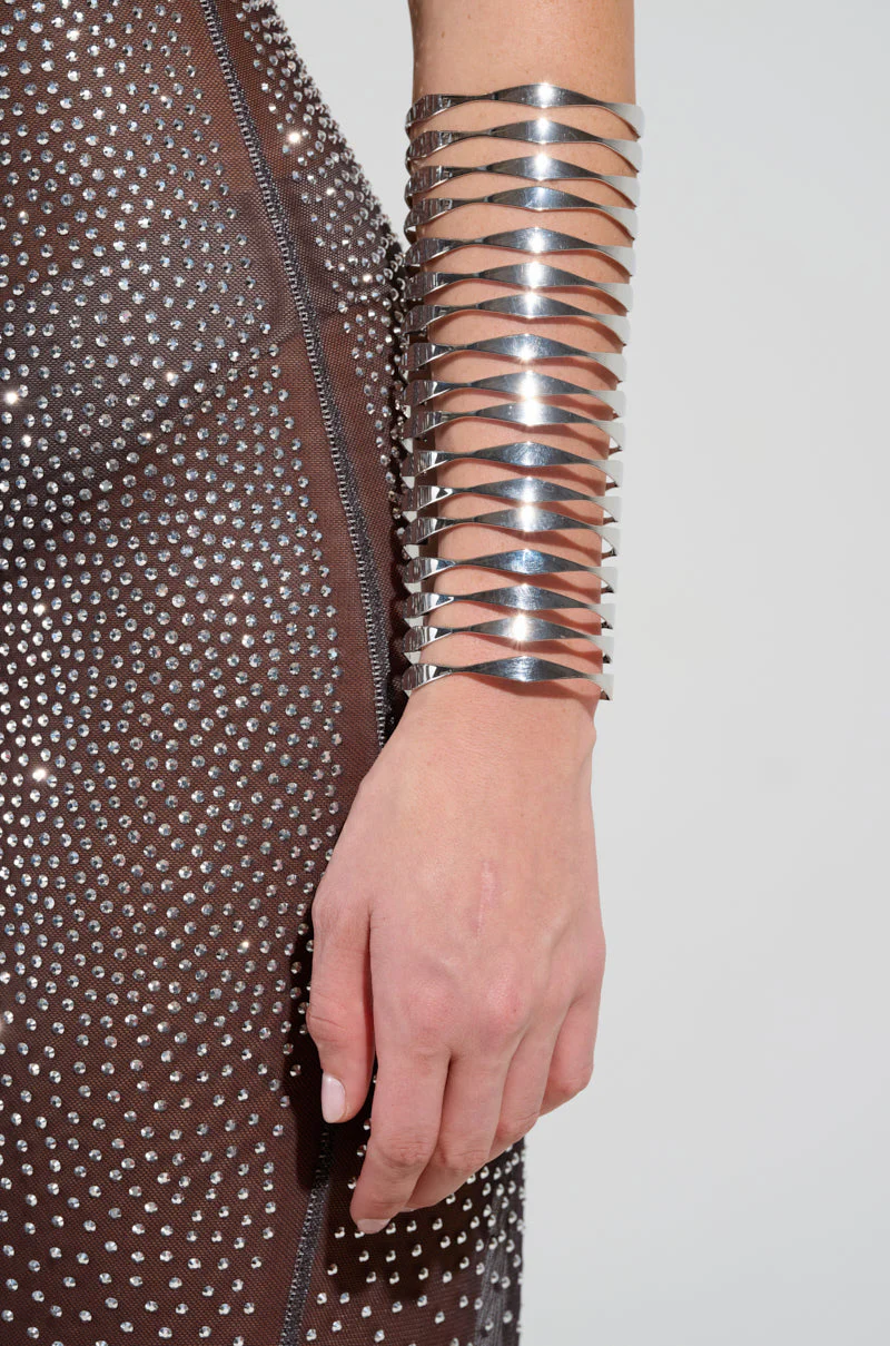 IZZY CUTOUT BRACELET CUFF - Image 3