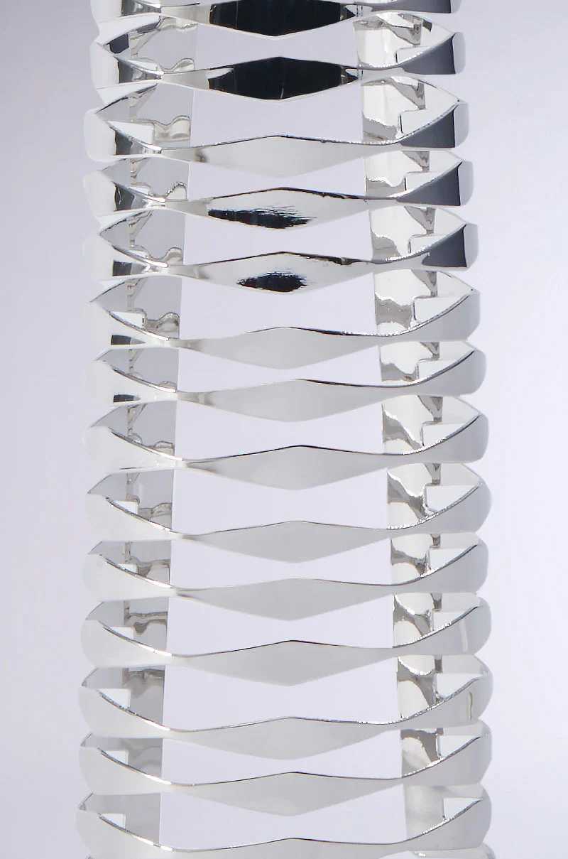 IZZY CUTOUT BRACELET CUFF - Image 4