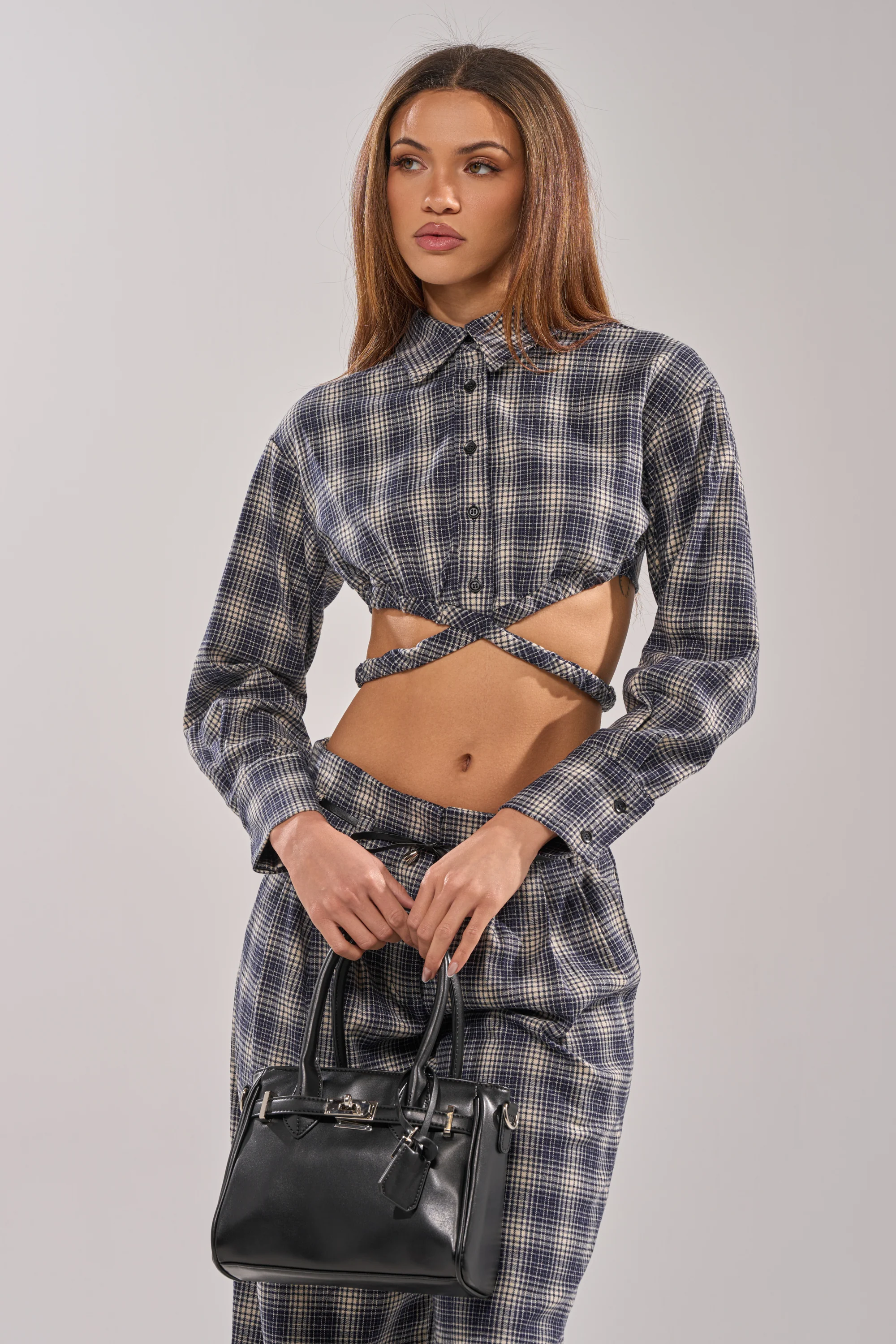 JANE PLAID BUTTON DOWN - Image 2