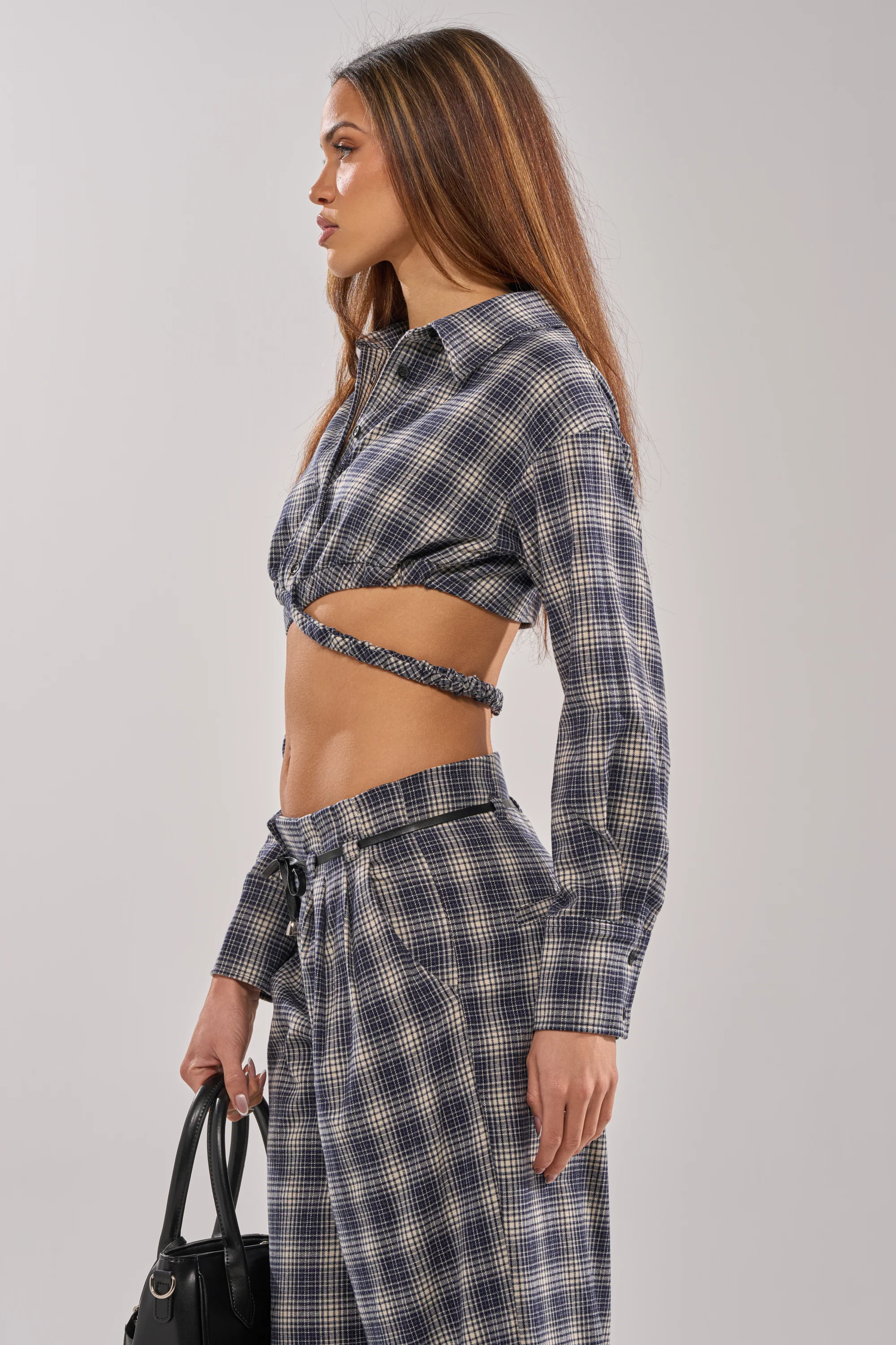 JANE PLAID BUTTON DOWN - Image 6