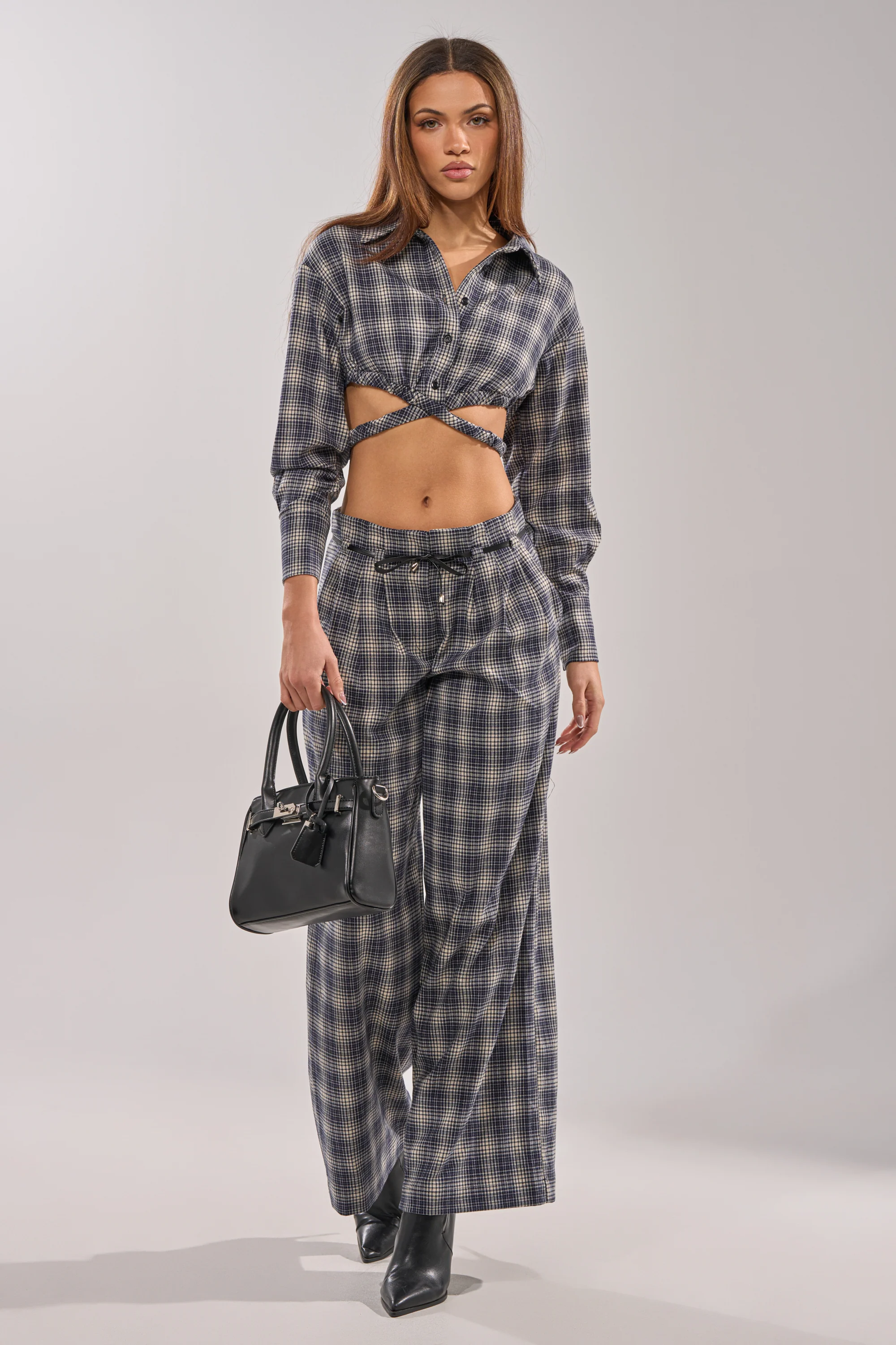 JANE PLAID BUTTON DOWN - Image 8