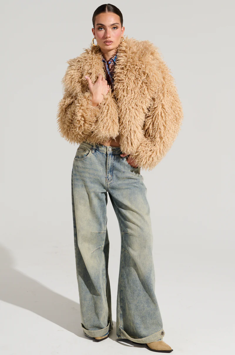 JOJO FAUX FUR COAT - Image 10