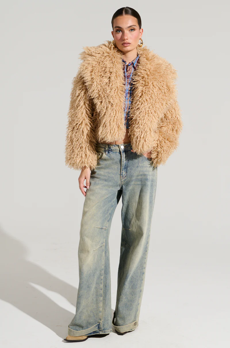 JOJO FAUX FUR COAT - Image 9