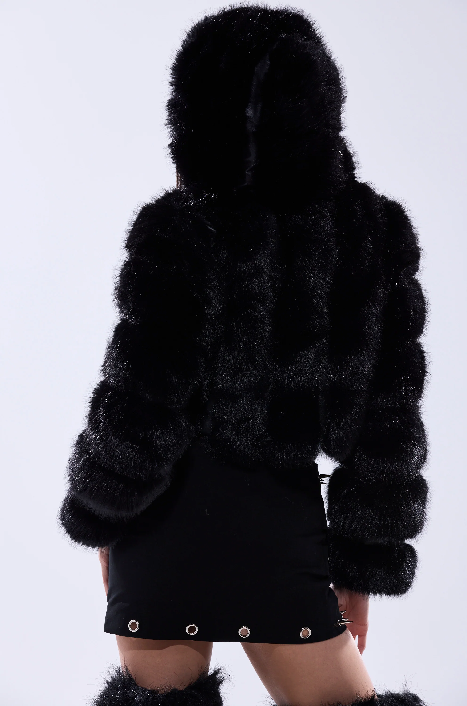 JOLENE FAUX FUR COAT IN BLACK - Image 8