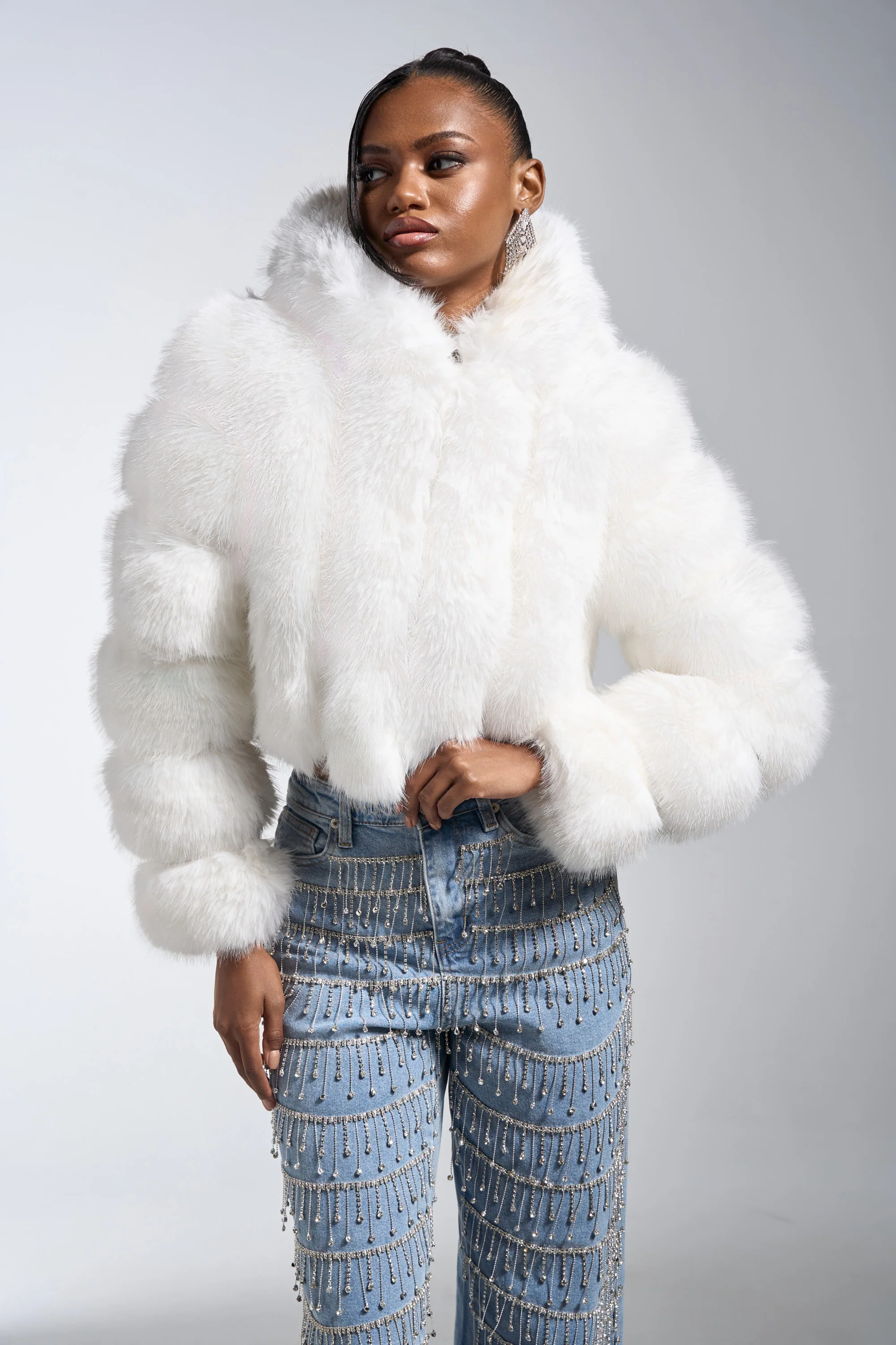 JOLENE FAUX FUR COAT IN WHITE - Image 9