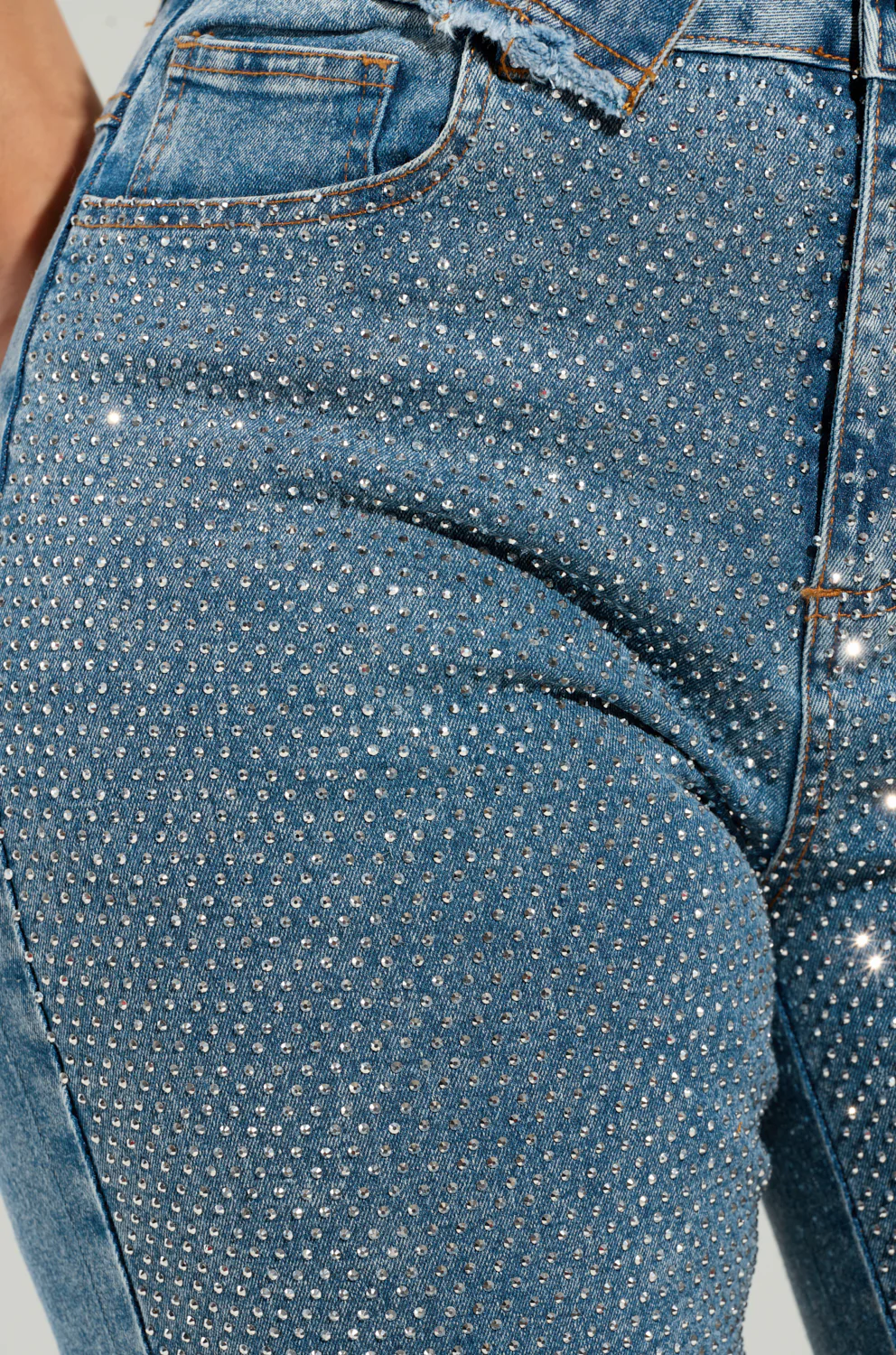JOLIE RHINESTONE EMBELLISHED TAPERED JEAN - Image 8