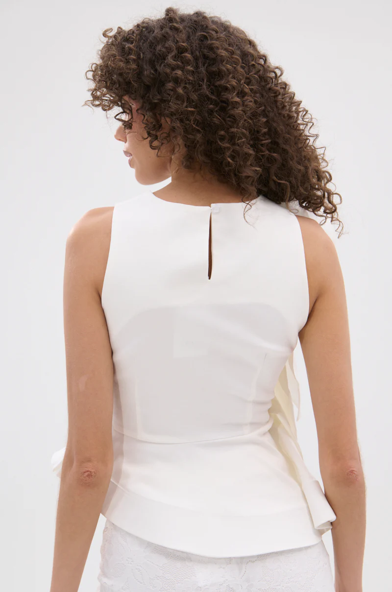 JULIETTE EXAGERATD RUFFLE BLOUSE - Image 5